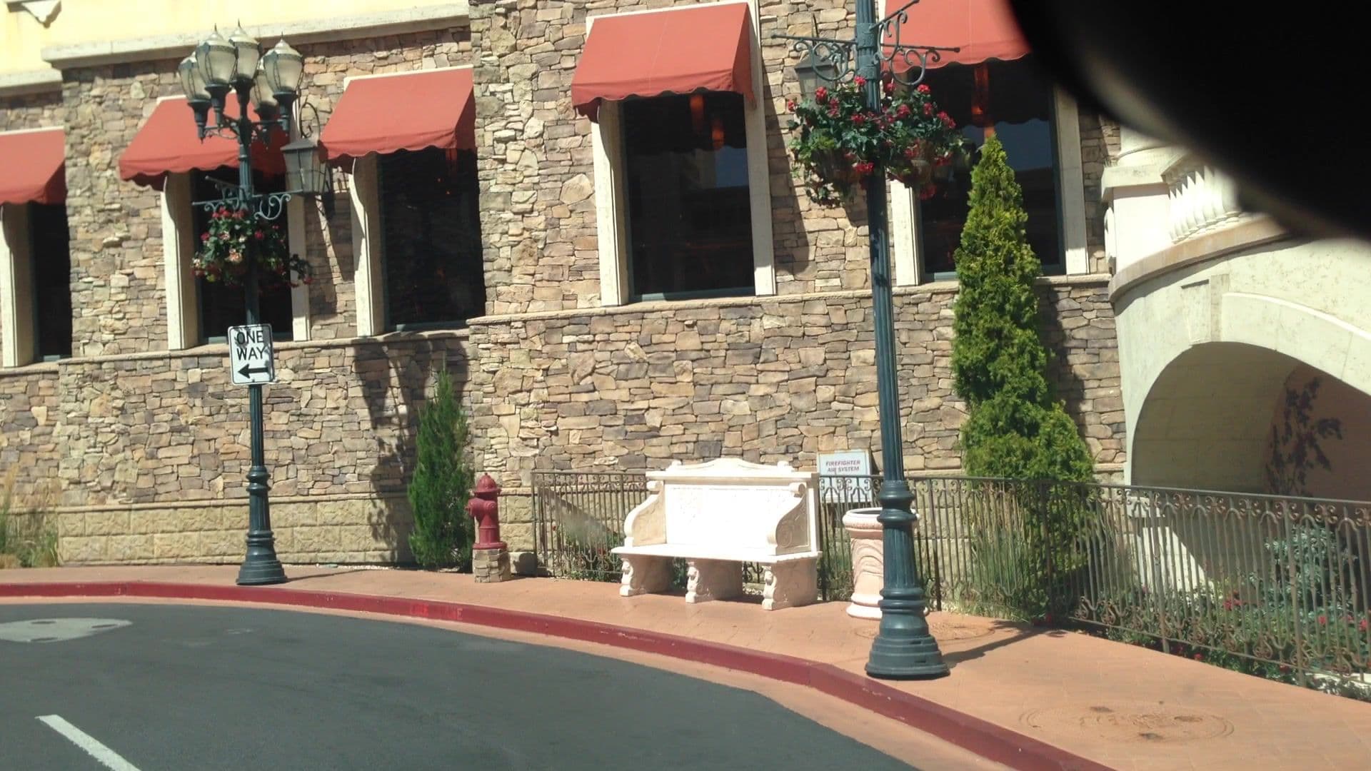 Street view near Mears Have Landed Peppermill, Reno — © lvl5 (CC BY-SA · Mapillary)