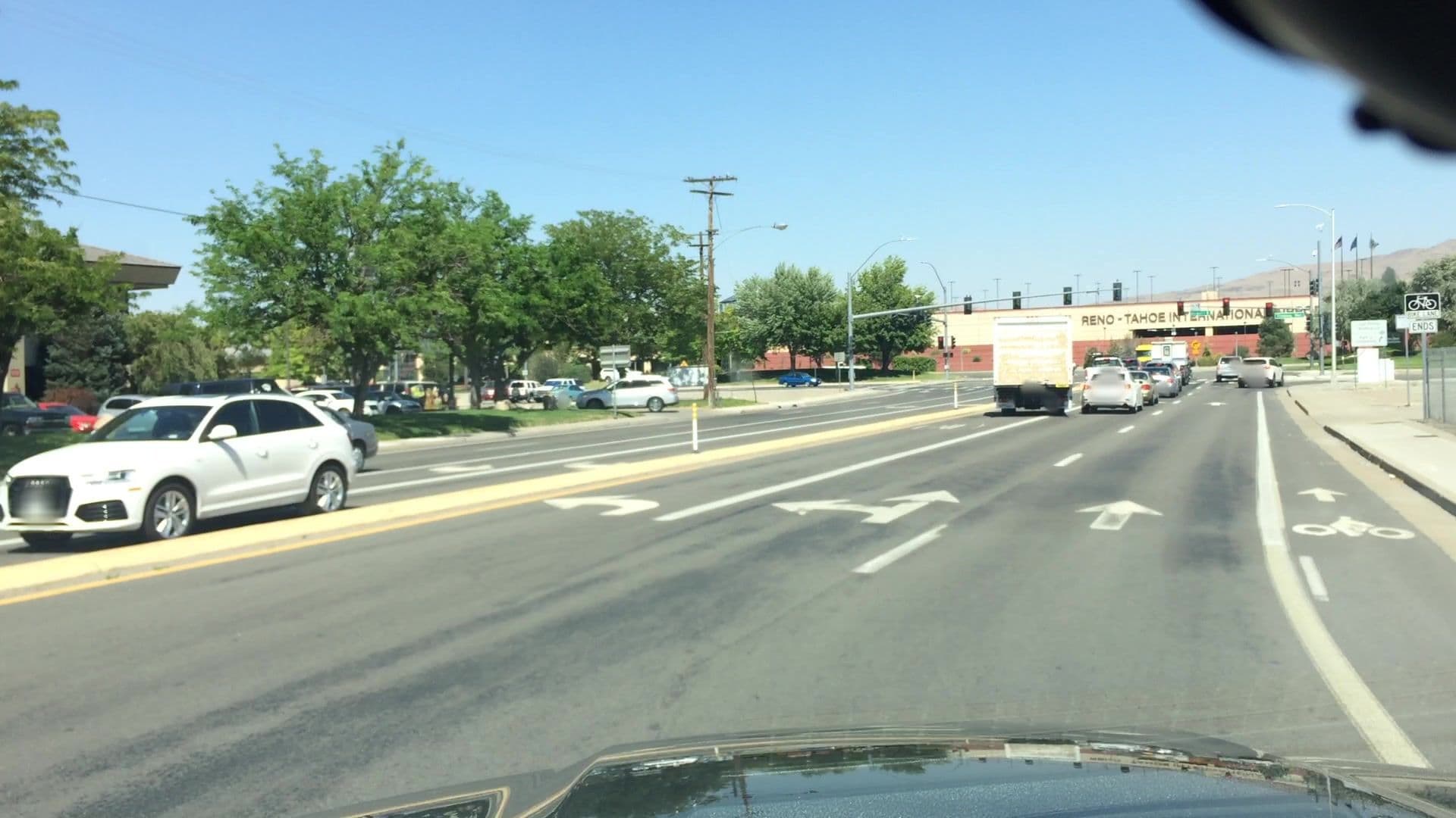 Street view near 2012!, Reno — © lvl5 (CC BY-SA · Mapillary)