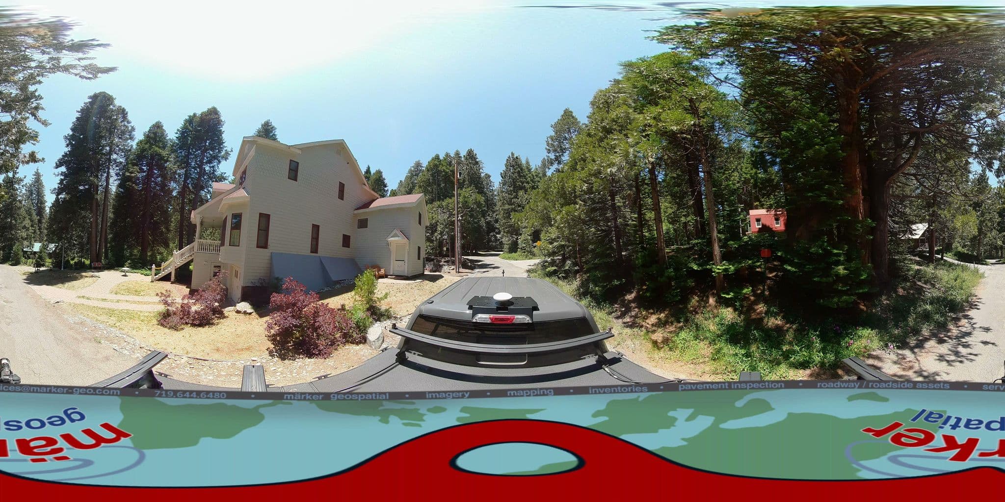 Street view near Tin Lizzie Inn, Ahwahnee — © marker_geo1 (CC BY-SA · Mapillary)