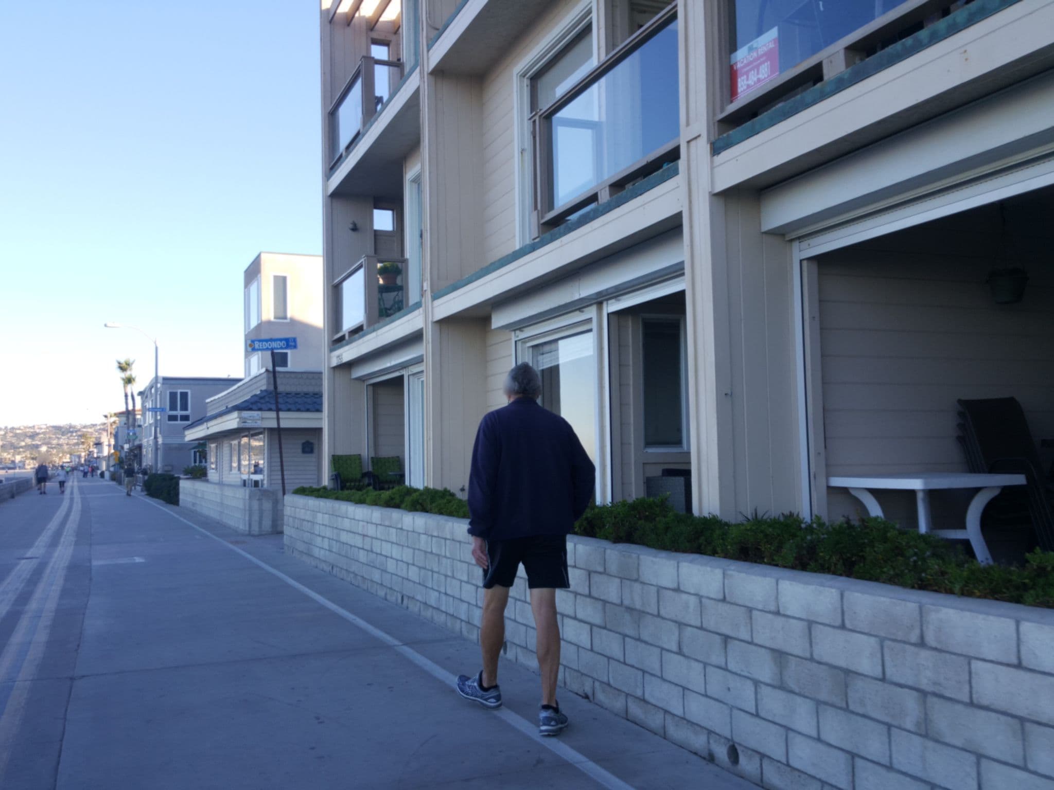 Street view near Sunset Sands Ocean Front Vacation, La Jolla — © shimyhowller (CC BY-SA · Mapillary)