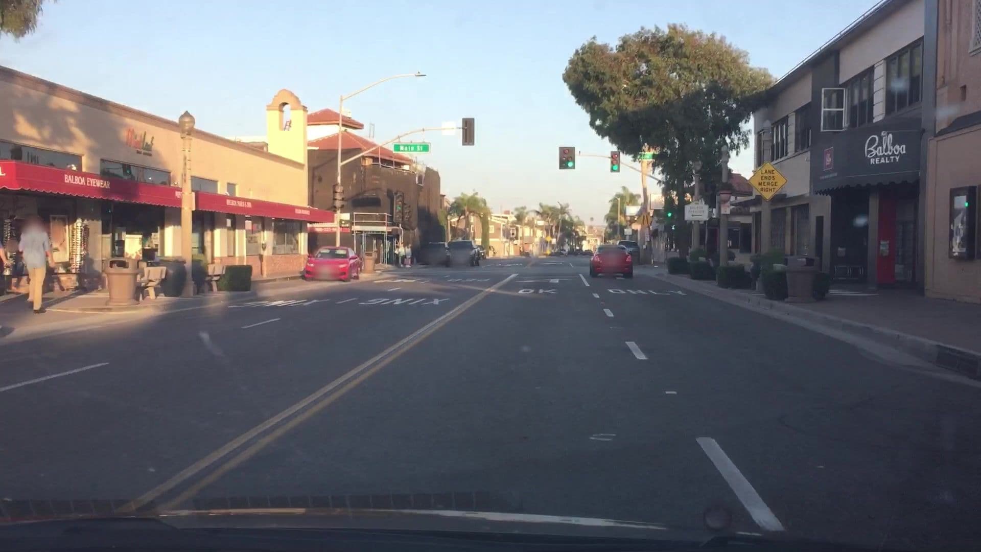 Street view near Newport Beach Vacation Properties, Newport Beach — © lvl5 (CC BY-SA · Mapillary)