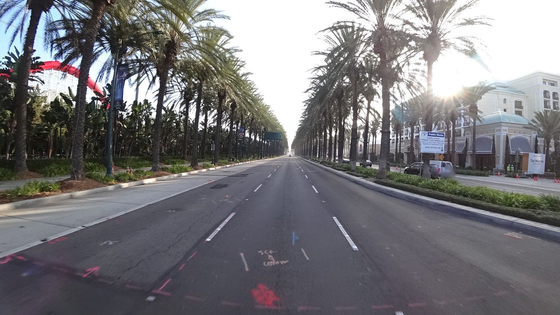 Street view near Hotel Pool, Anaheim — © marker_geo (CC BY-SA · Mapillary)