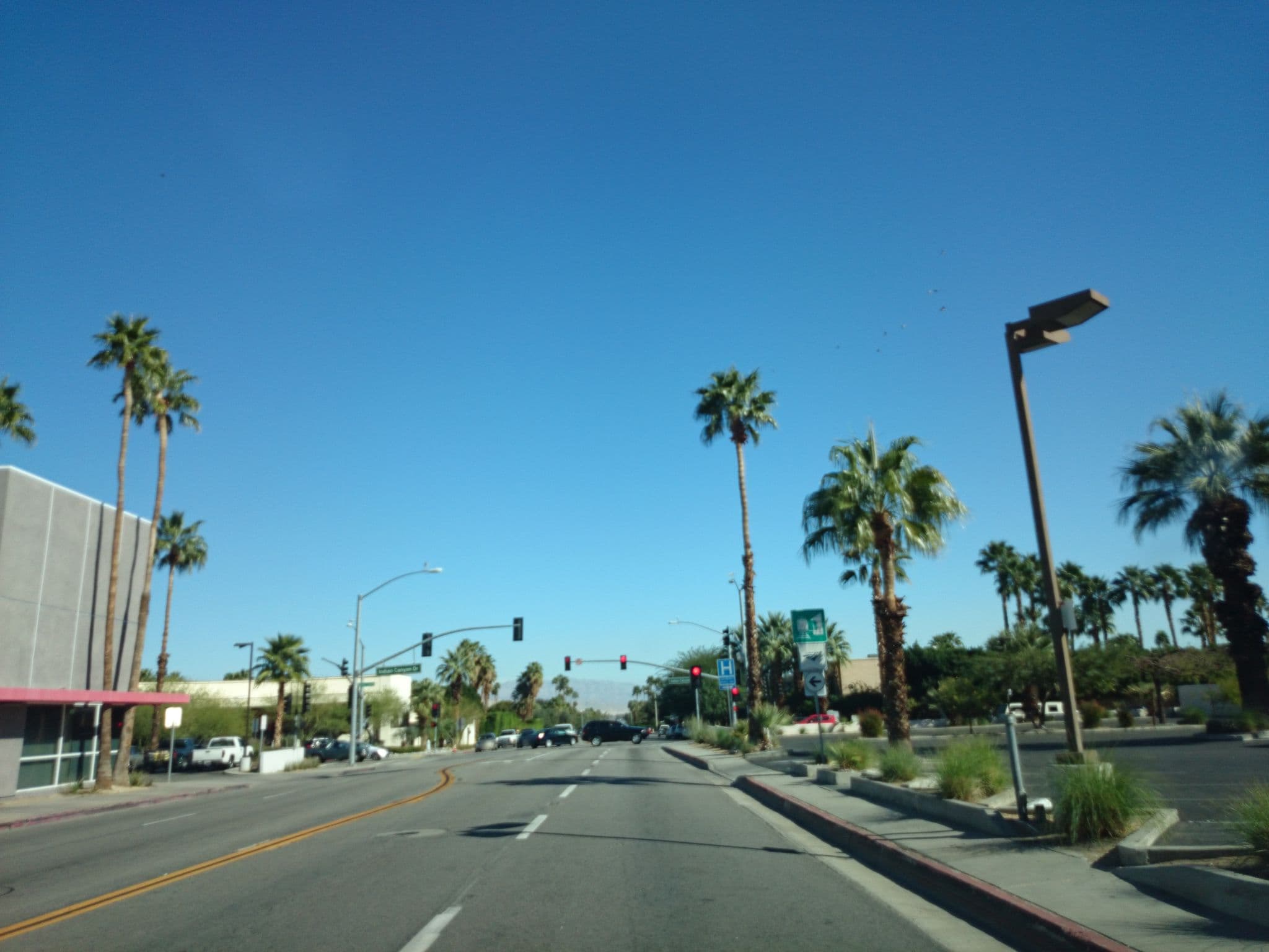 Street view near Fire Pit, Palm Springs — © jesolem (CC BY-SA · Mapillary)