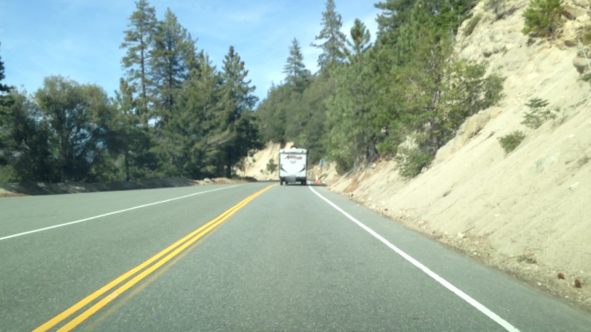 Street view near Angelus Oaks Lodge, Big Bear Lake — © lvl5 (CC BY-SA · Mapillary)