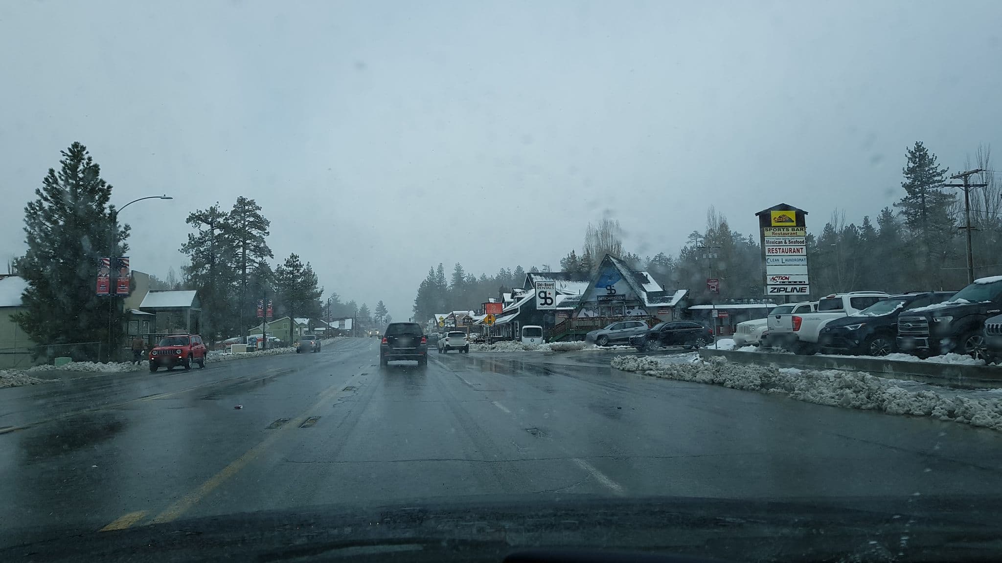 Street view near Big Bear Luxury Properties, Big Bear Lake — © igorzo (CC BY-SA · Mapillary)