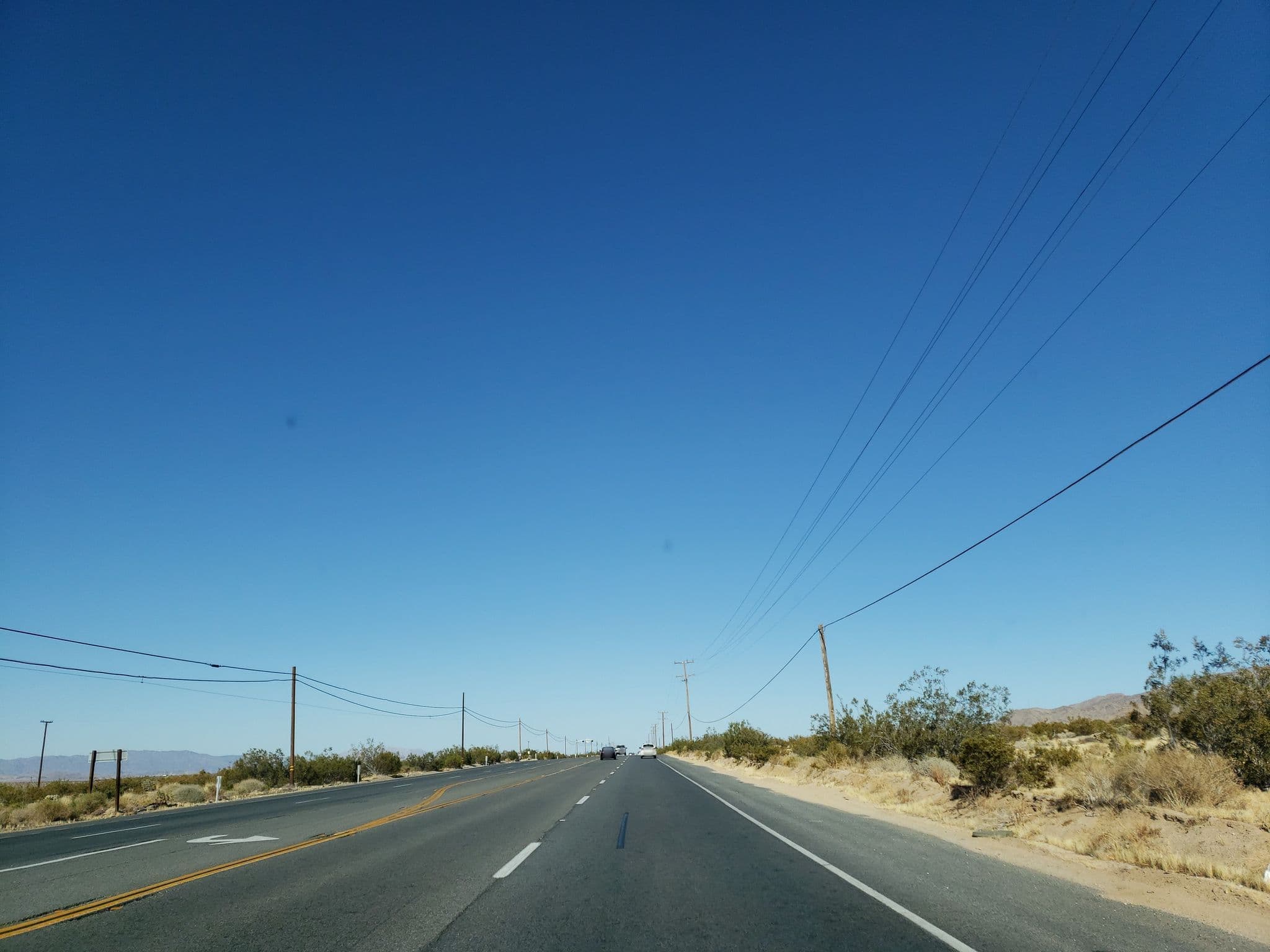 Street view near The Rusty Outlaw, Twentynine Palms — © muthu (CC BY-SA · Mapillary)