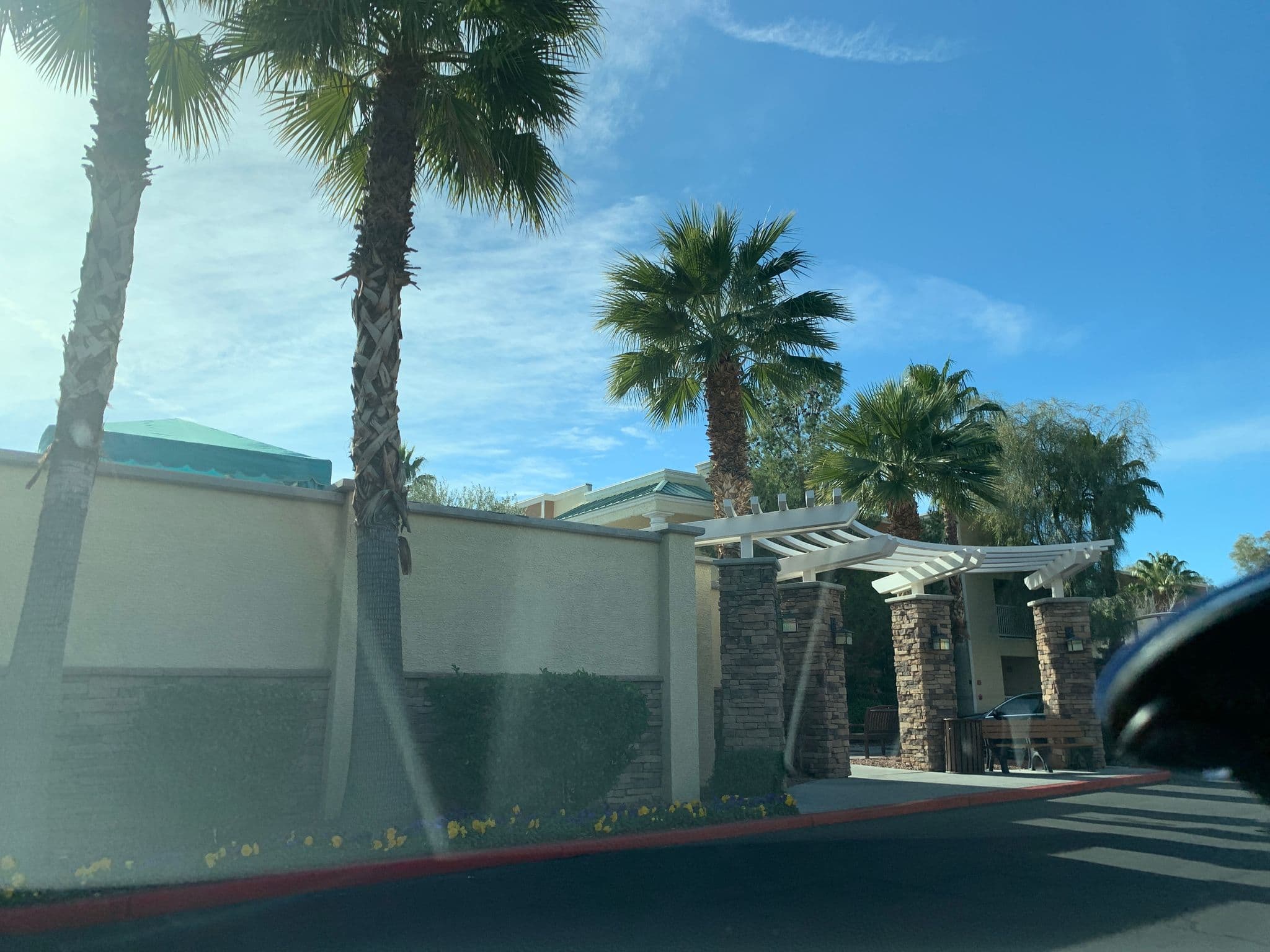 Street view near Worldmark pool, Spring Valley — © hanna4024 (CC BY-SA · Mapillary)