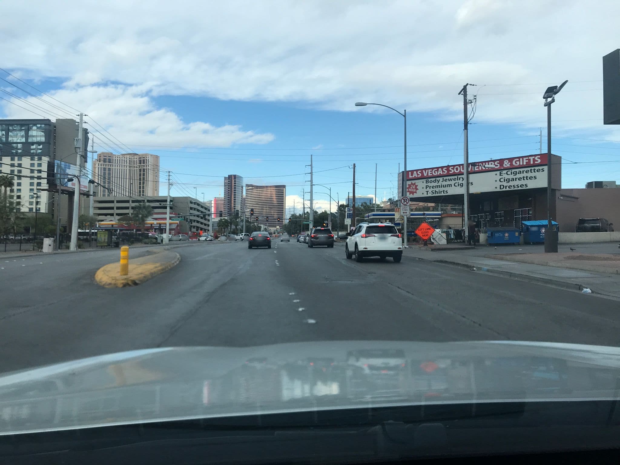 Street view near Venetian Chairman's Suite, Paradise — © mkhoward9 (CC BY-SA · Mapillary)
