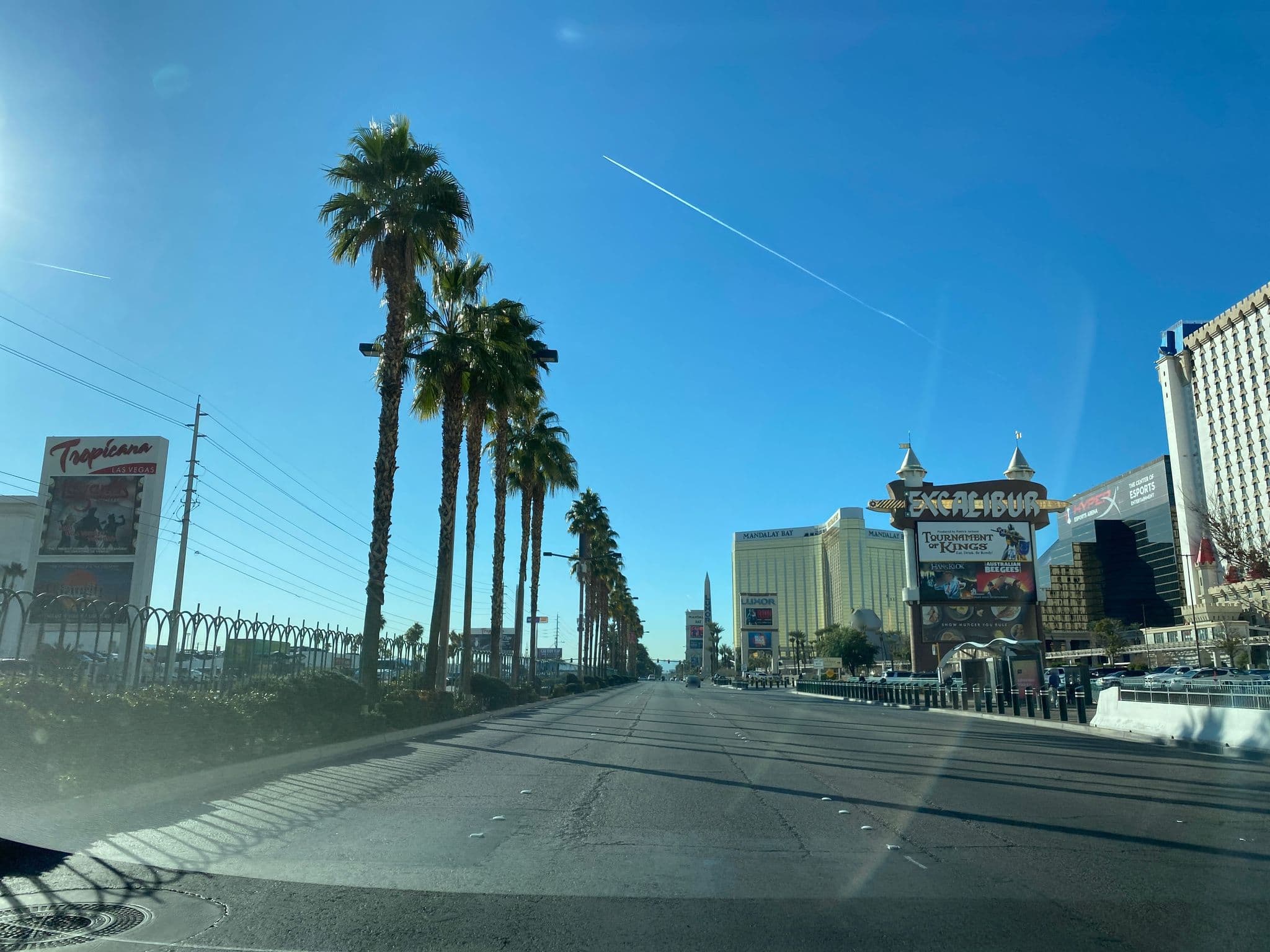 Street view near Parsdise Hotel, Paradise — © matsayz (CC BY-SA · Mapillary)