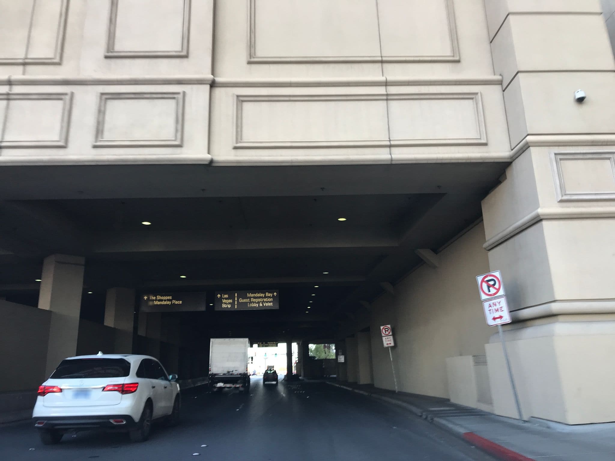 Street view near TheHotel Room 7902, Paradise — © amandamims (CC BY-SA · Mapillary)