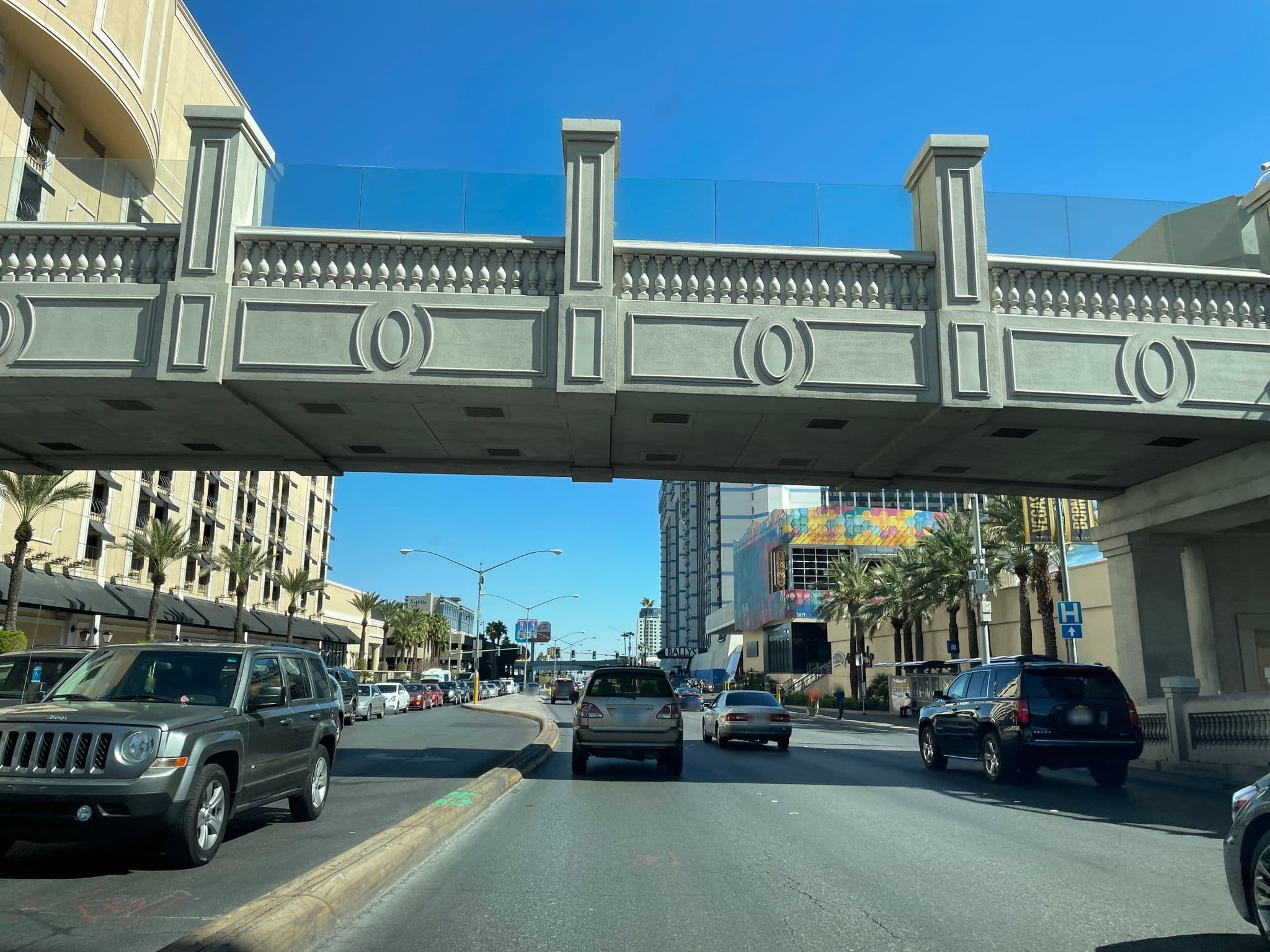 Street view near Bill's Gamblin' Hall & Saloon, Paradise — © matsayz (CC BY-SA · Mapillary)
