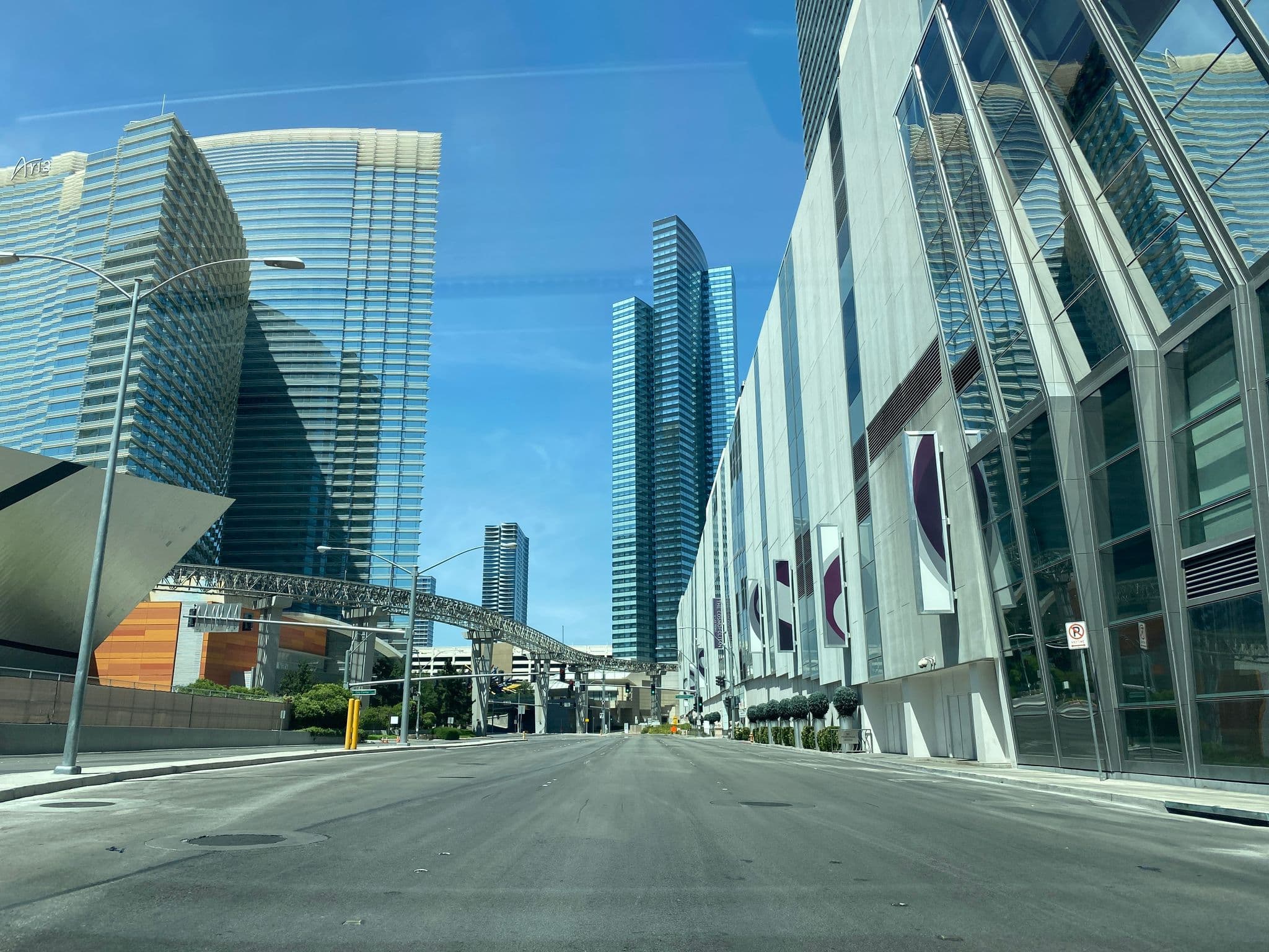 Street view near Boulevard Tower, Paradise — © matsayz (CC BY-SA · Mapillary)