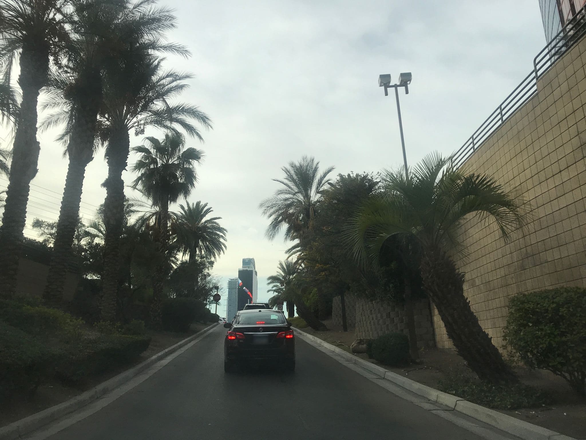 Street view near Masquerade Tower Room 33026, Paradise — © mkhoward9 (CC BY-SA · Mapillary)