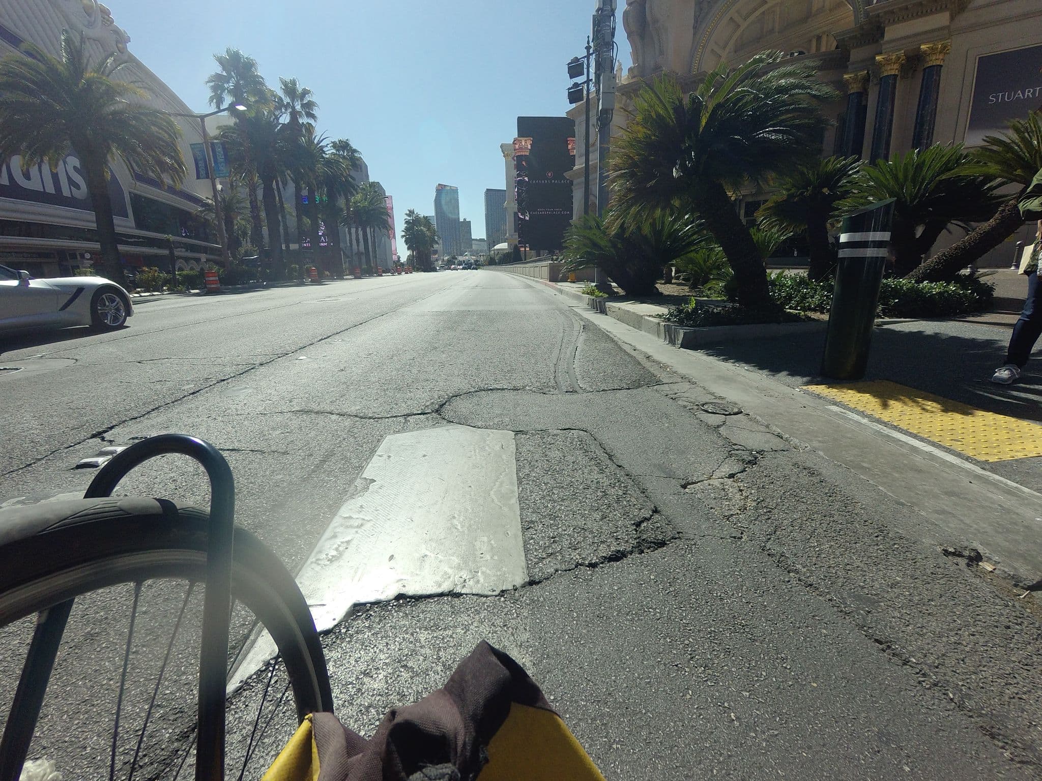Street view near Harrah's Carnival Tower Room 1819, Paradise — © hshearer (CC BY-SA · Mapillary)