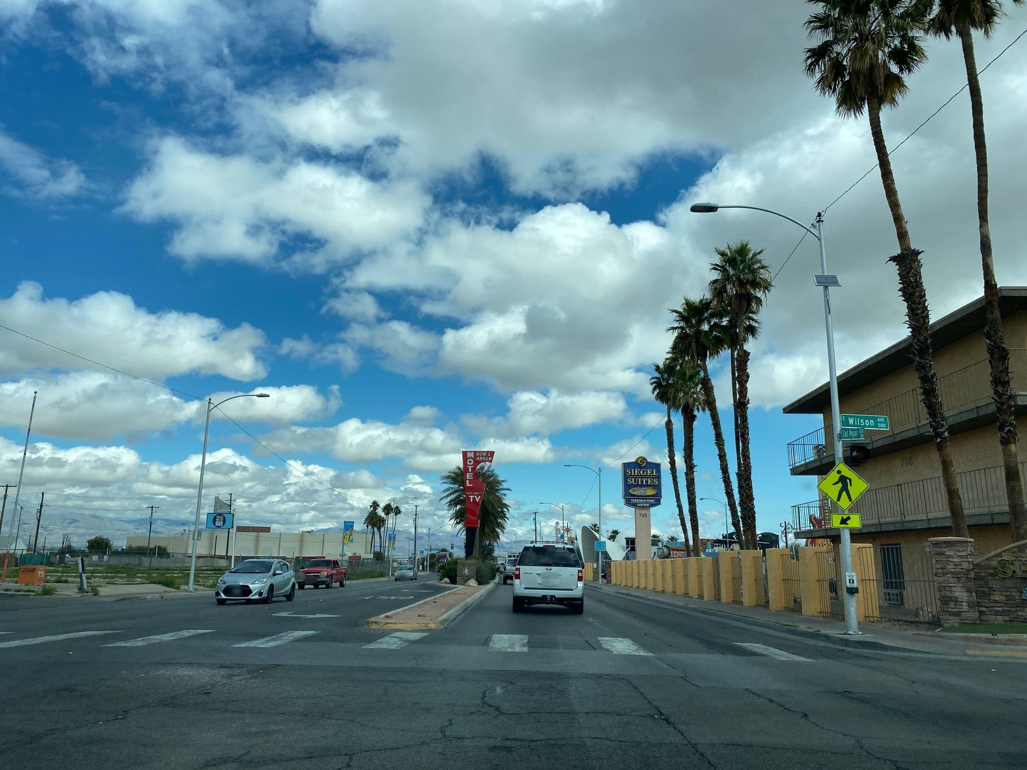 Street view near Casa Palms Suites, Las Vegas — © matsayz (CC BY-SA · Mapillary)