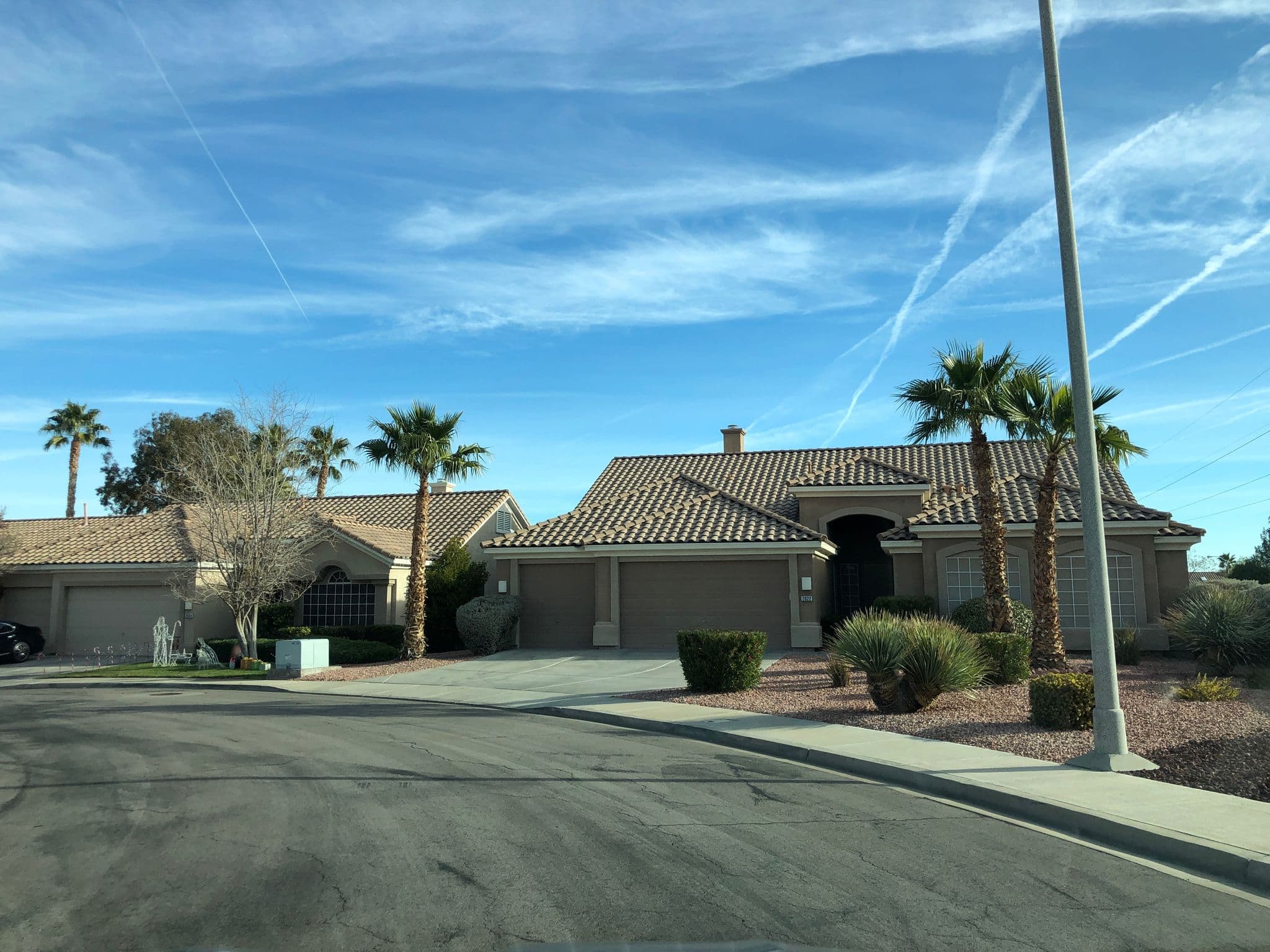 Street view near Alan G, Henderson — © chksnthemail (CC BY-SA · Mapillary)