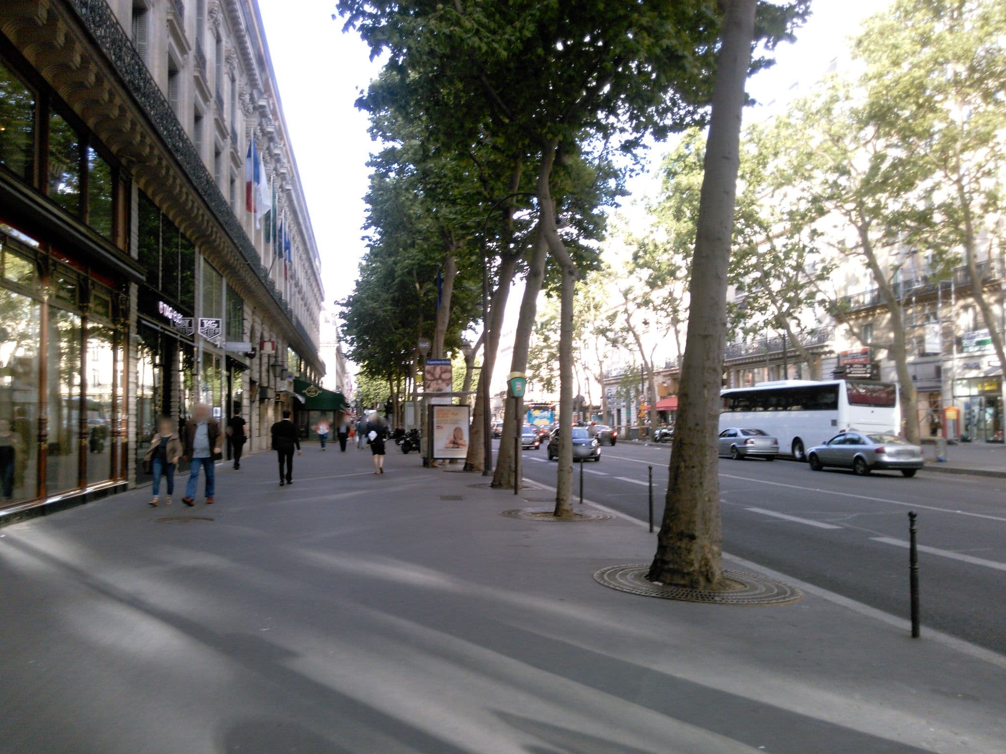 Street view near Kimpton St Honoré Paris, Paris 09 Opéra — © wowik (CC BY-SA · Mapillary)