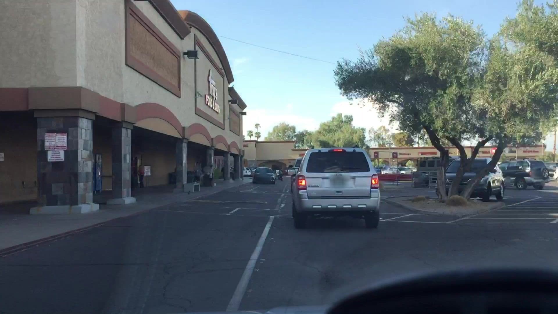 Street view near Room 6406 the engagement room!, Tempe Junction — © lvl5 (CC BY-SA · Mapillary)