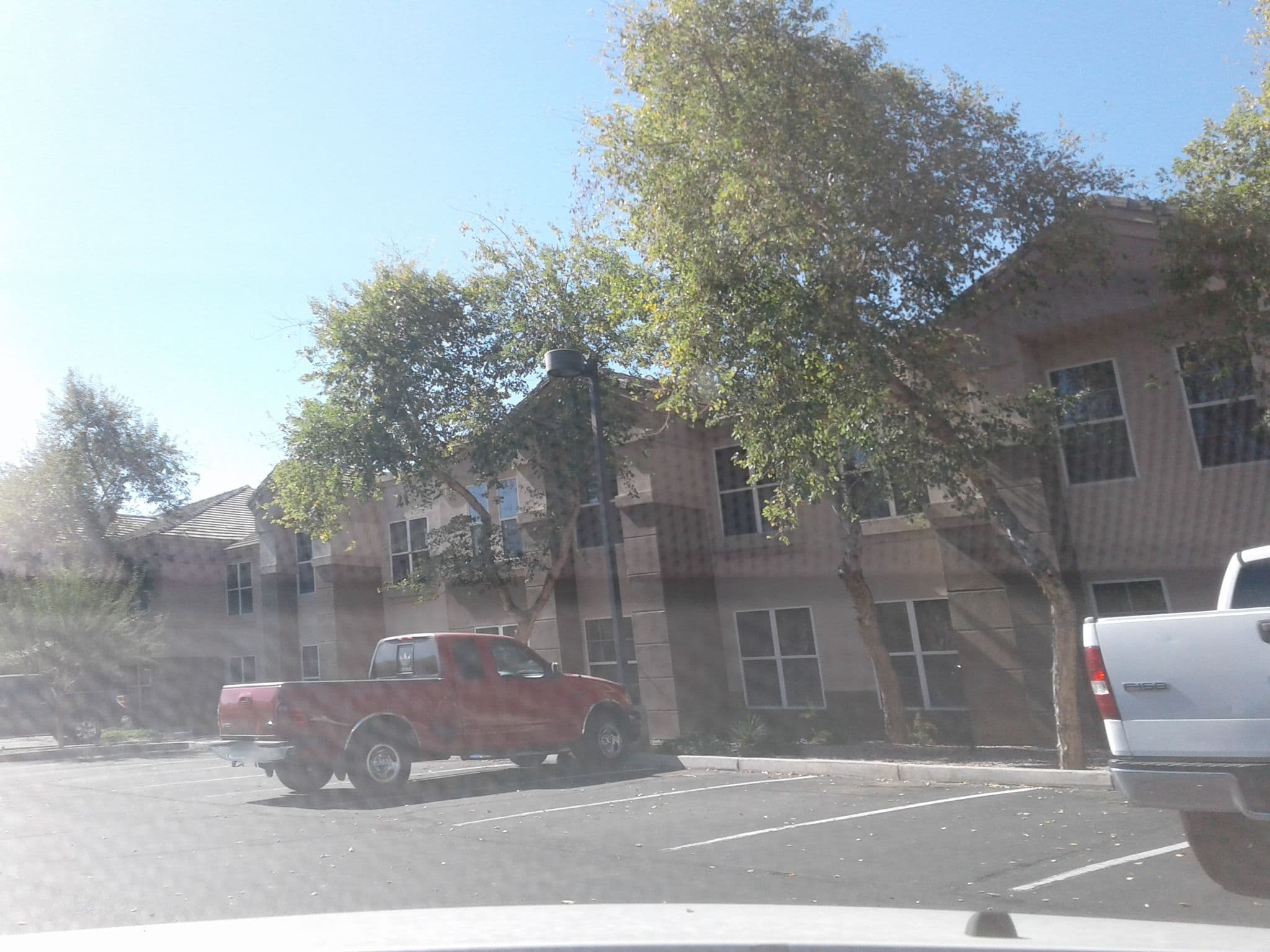 Street view near Sonesta Suites, Paradise Valley — © drkludge (CC BY-SA · Mapillary)