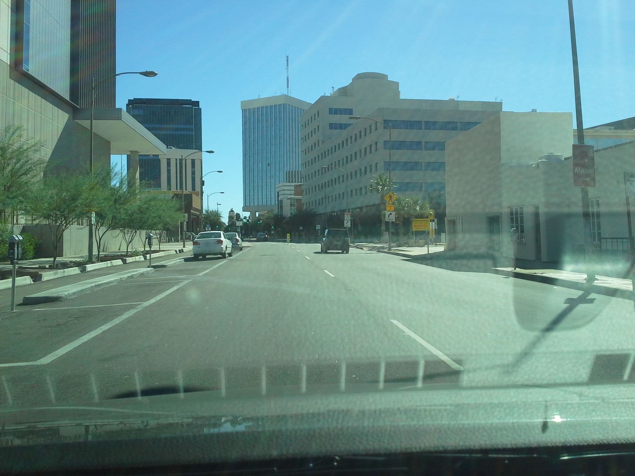 Street view near The Rapture, South Tucson — © drkludge (CC BY-SA · Mapillary)