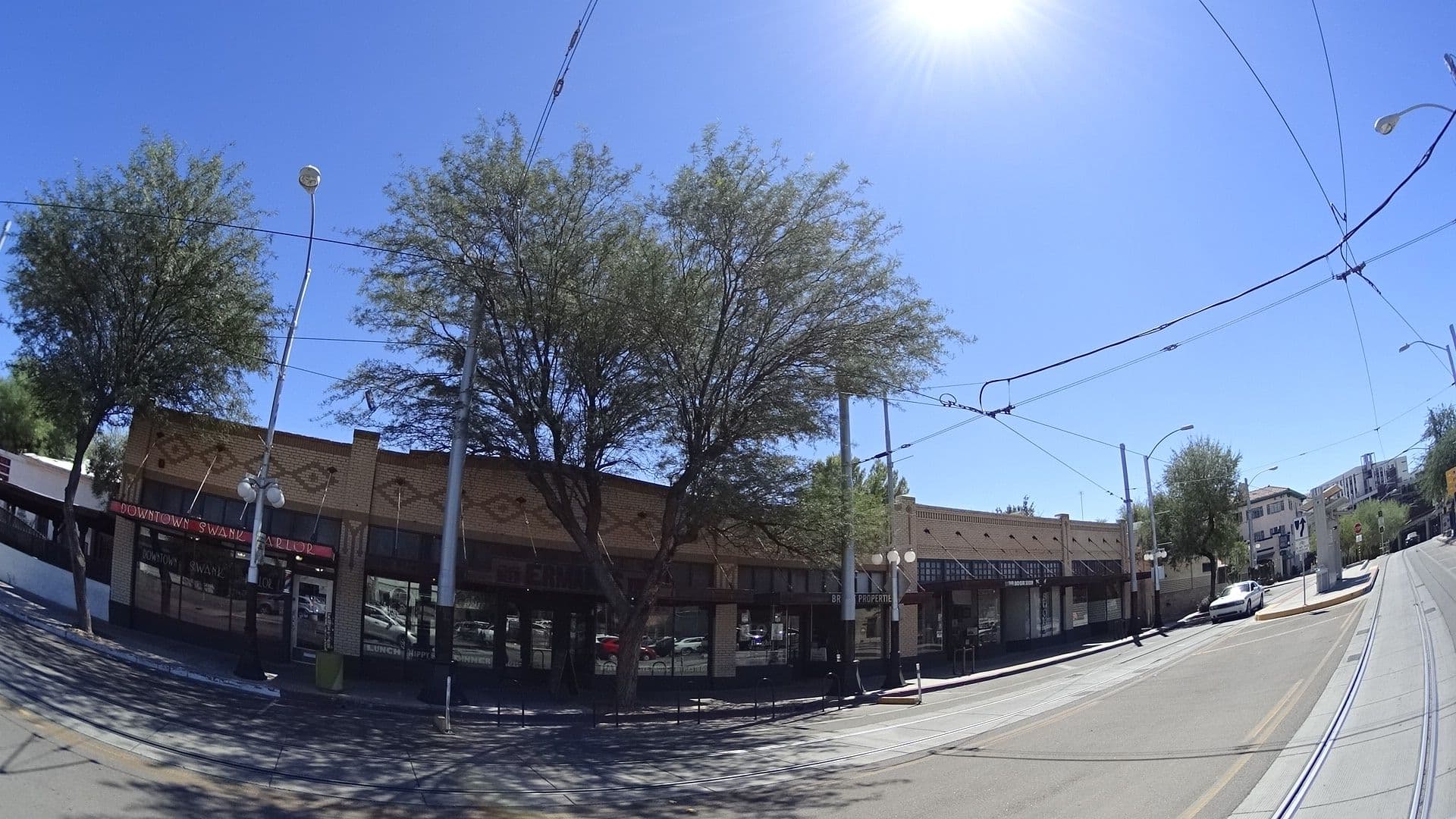 Street view near Gateway Villas, South Tucson — © cookry (CC BY-SA · Mapillary)