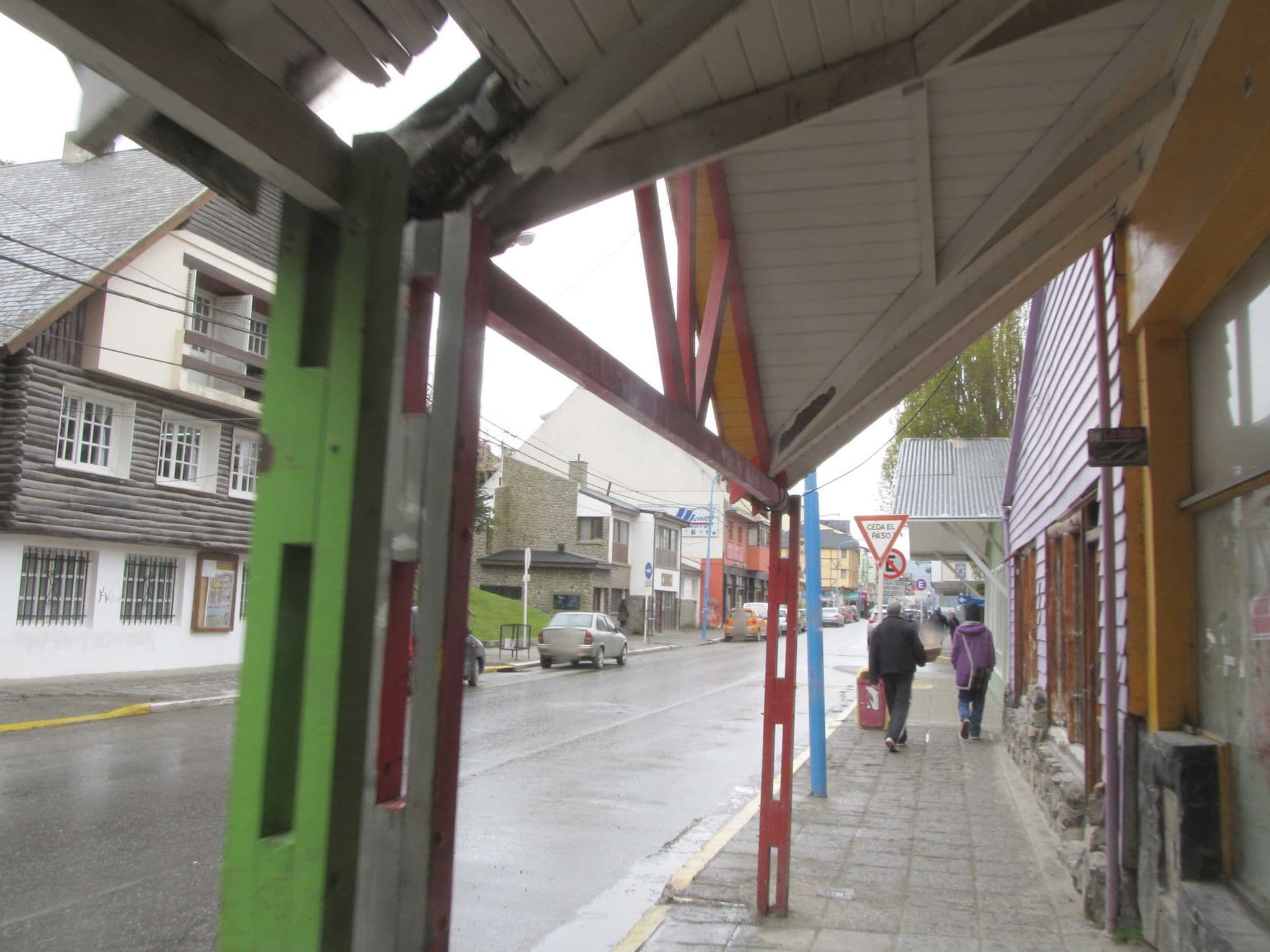 Street view near Los Naranjos, Ushuaia