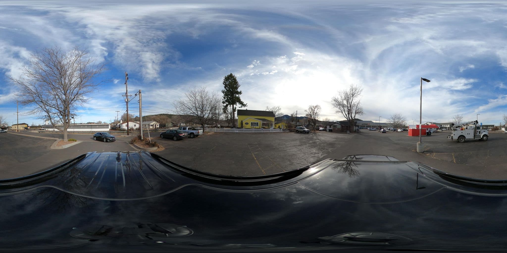 Street view near The Historic Yellow House, Parks — © justinmeyers (CC BY-SA · Mapillary)