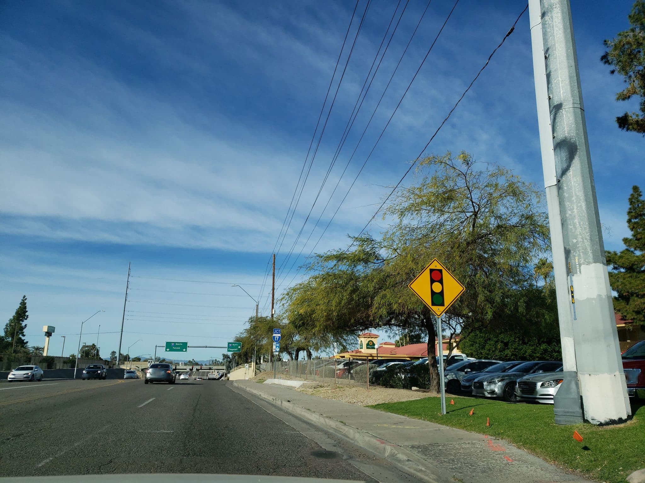 Street view near Lobby & Interrogation Center, Deer Valley — © drkludge (CC BY-SA · Mapillary)