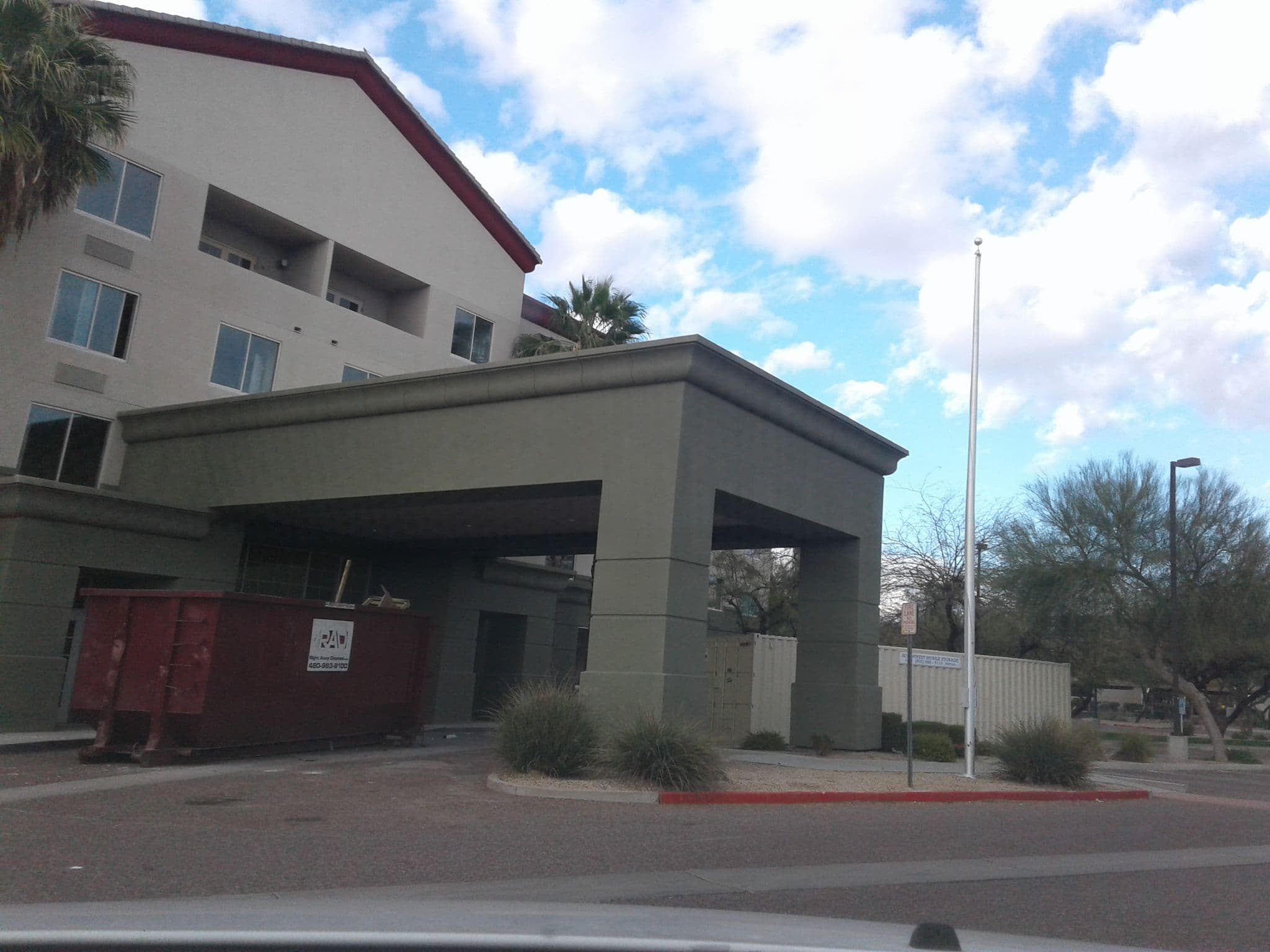 Street view near Country Inn & Suites By Carlson Deer Valley, Deer Valley — © drkludge (CC BY-SA · Mapillary)