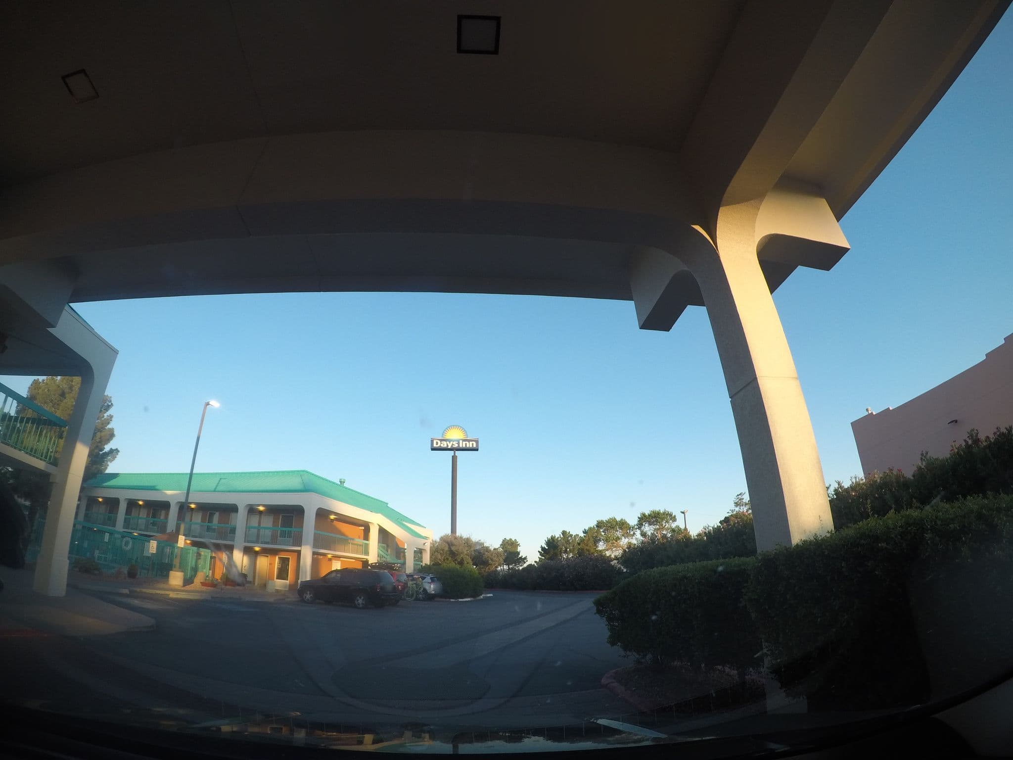Street view near Days Inn, Las Cruces — © gerald82 (CC BY-SA · Mapillary)