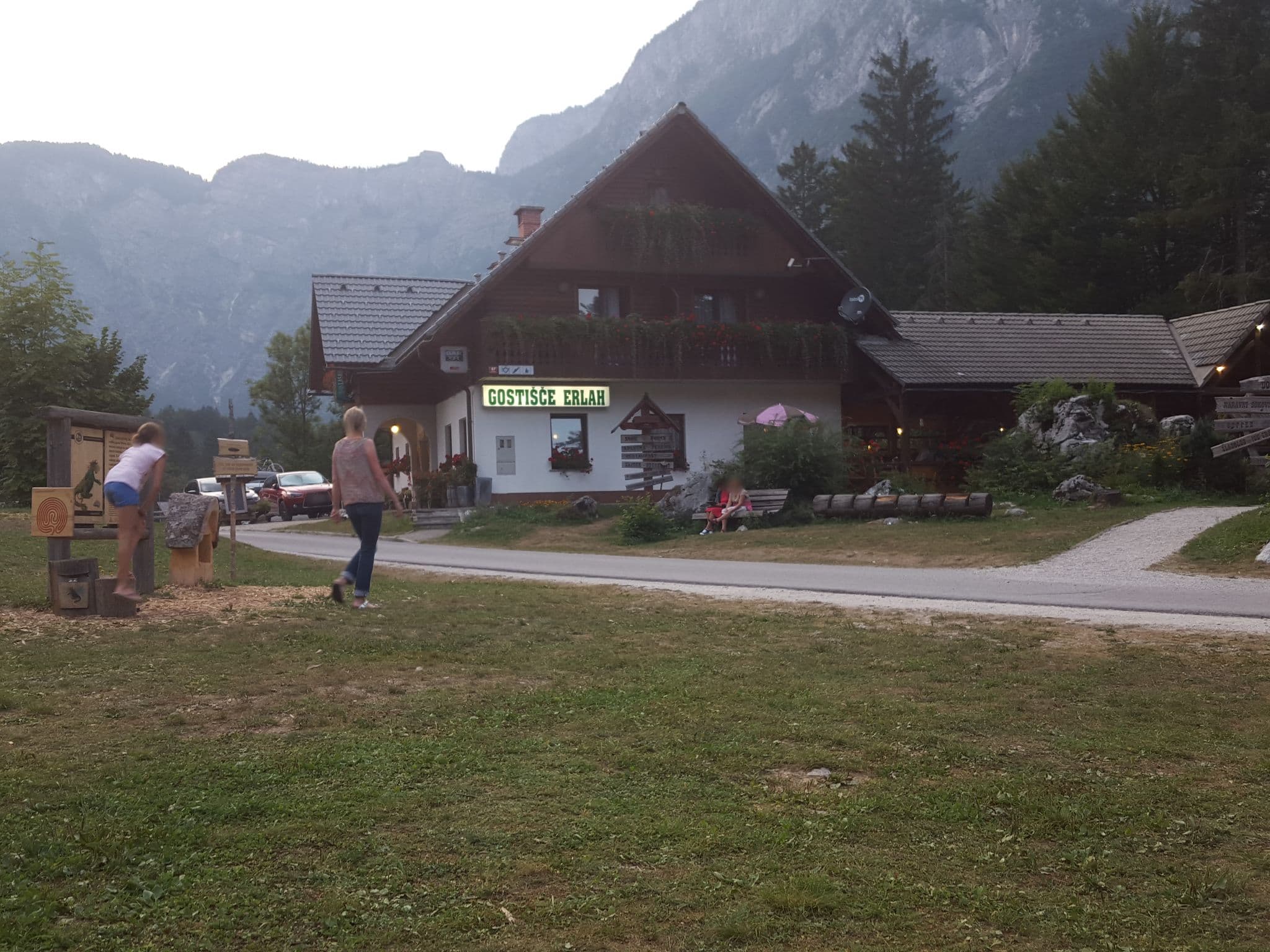 Street view near Penzion Erlah, Bohinjska Bistrica — © joskohorvat (CC BY-SA · Mapillary)