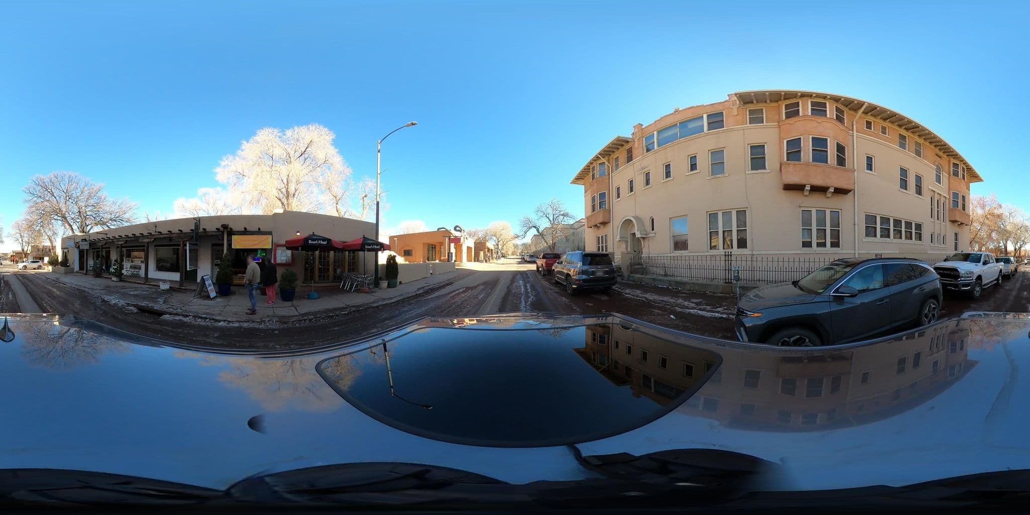 Street view near Drury Inn, Santa Fe — © quickness805 (CC BY-SA · Mapillary)