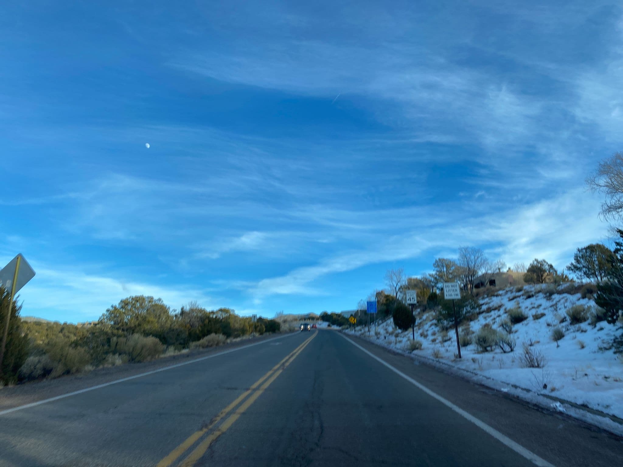 Street view near Casa De Leeny Santa Fe, Santa Fe — © matsayz (CC BY-SA · Mapillary)
