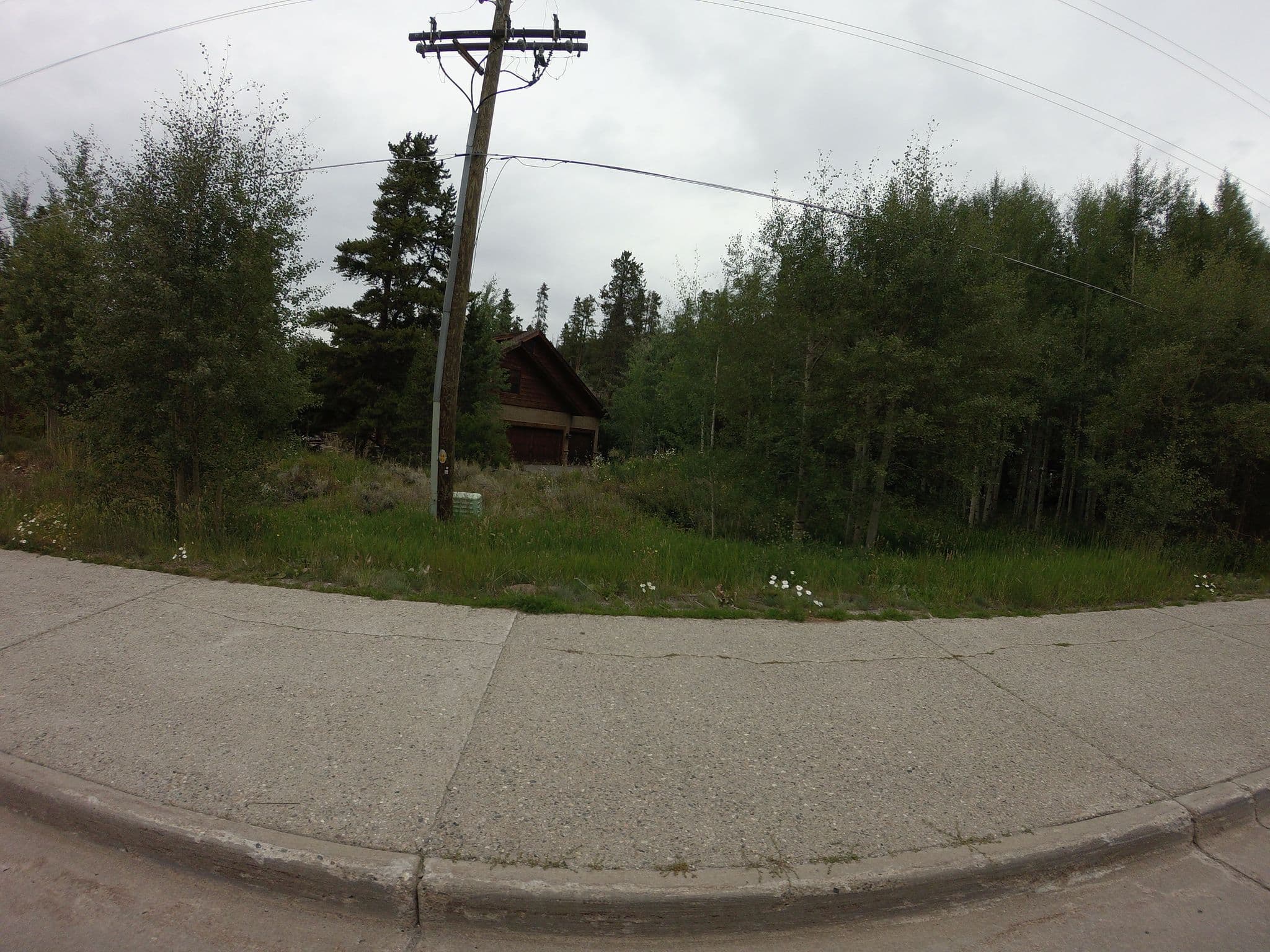 Street view near 121 Klack St., Silverthorne — © talllguy (CC BY-SA · Mapillary)