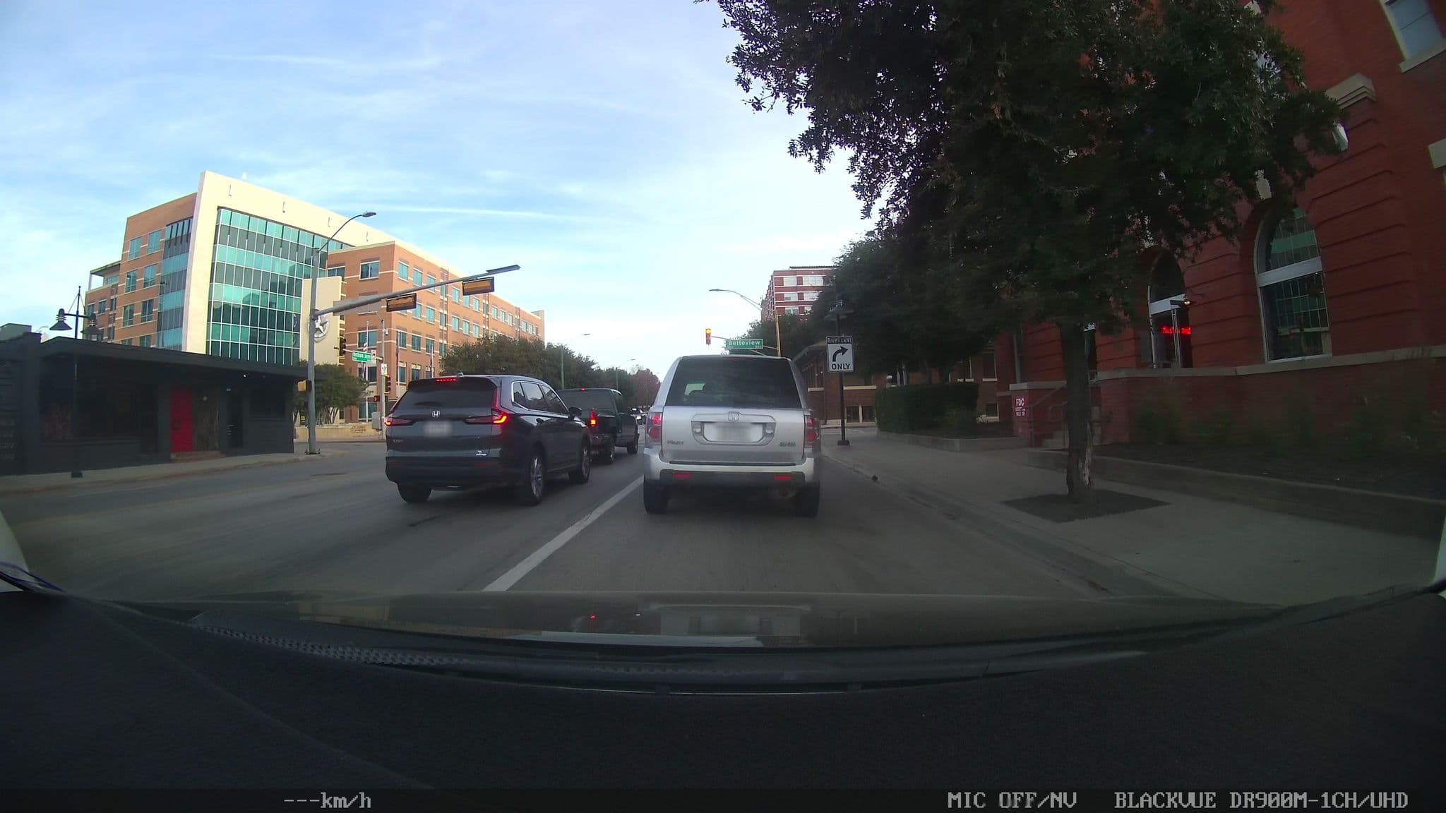 Street view near NYLO Dallas South Side, Dallas — © ediyesss (CC BY-SA · Mapillary)