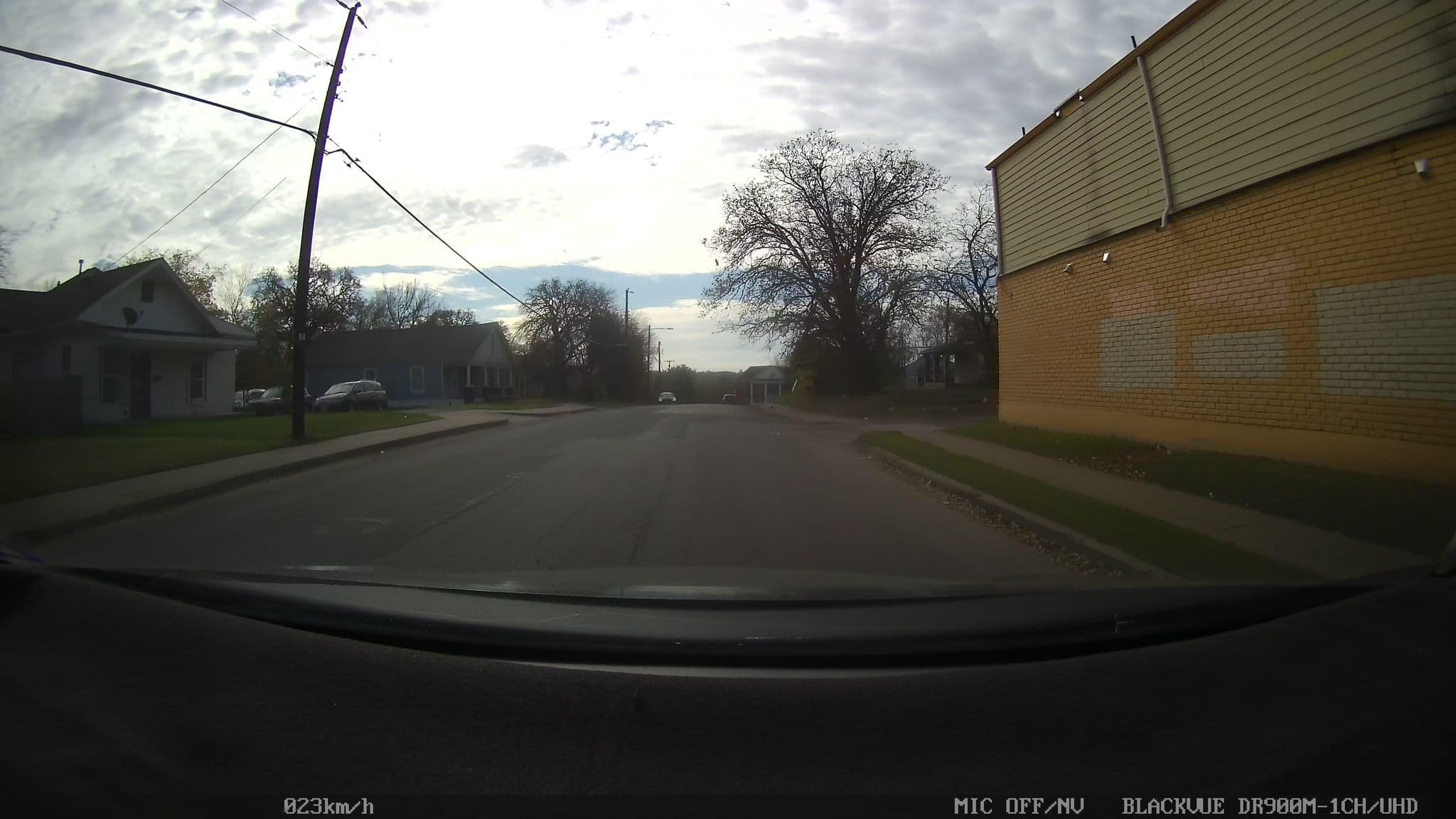 Street view near Classic Motel, Dallas — © piligab (CC BY-SA · Mapillary)
