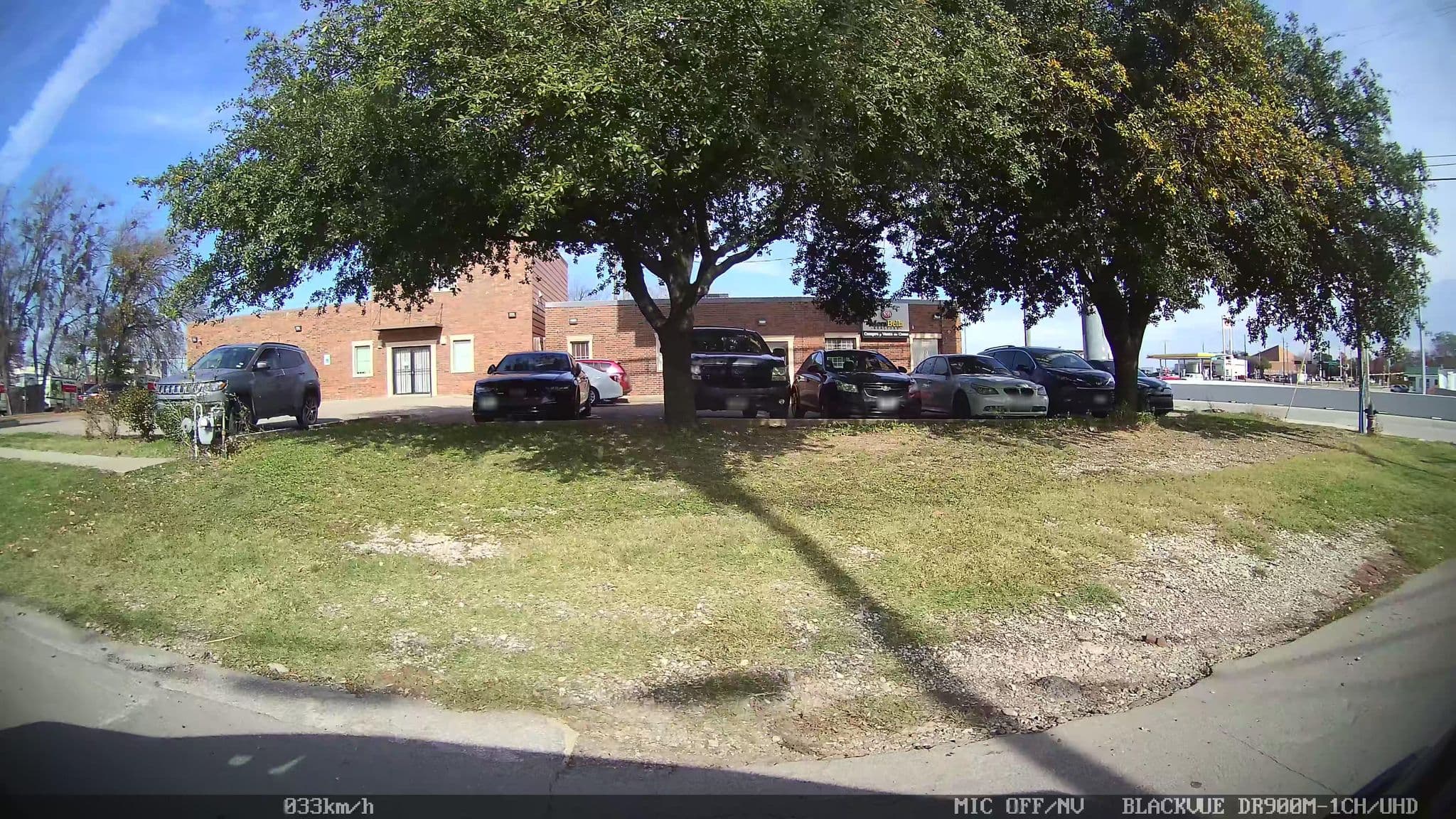 Street view near Sun Valley Motel, Dallas — © piligab (CC BY-SA · Mapillary)