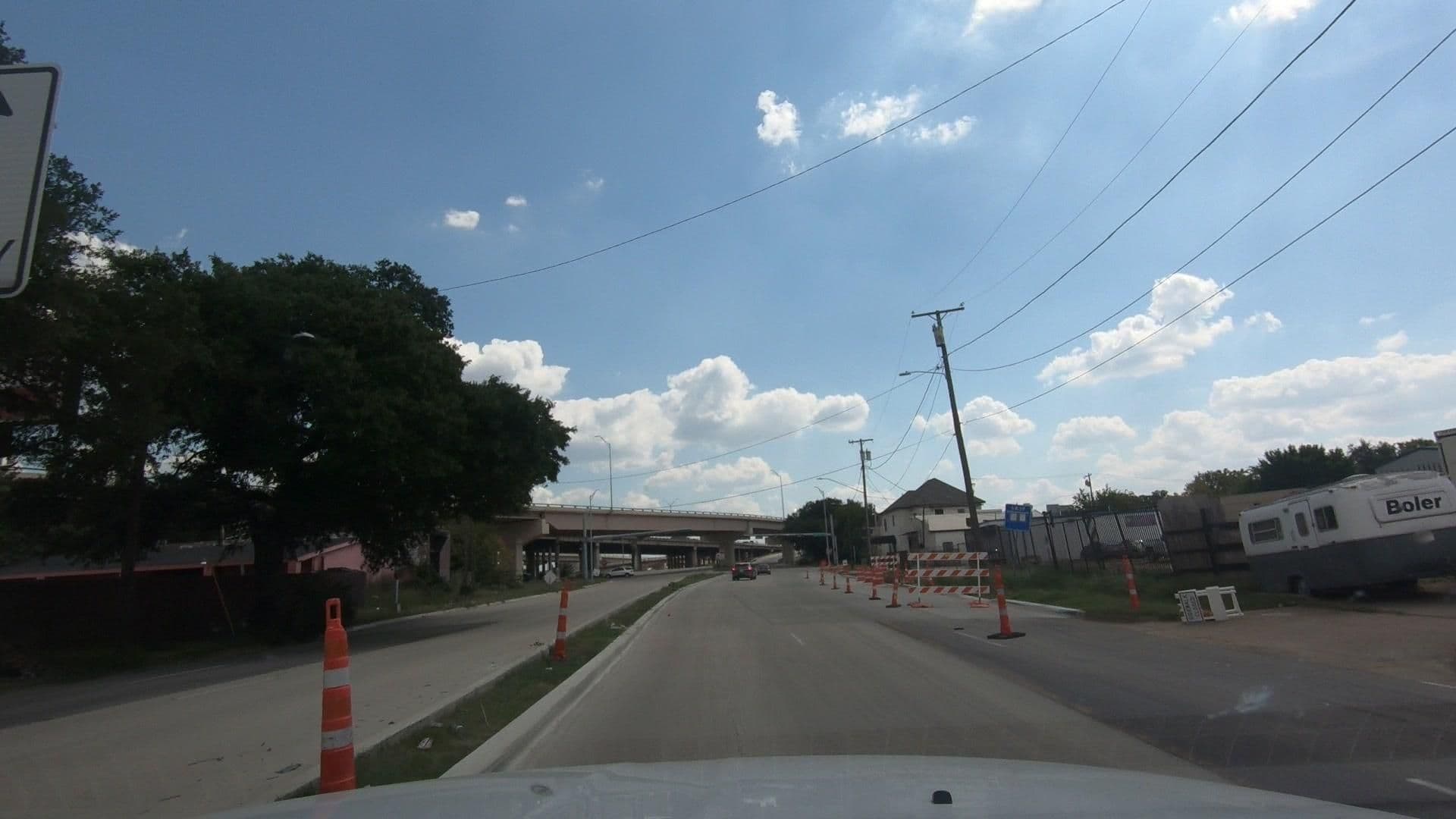 Street view near Wayside Inn & Bar, Dallas — © AYoung_nctcog (CC BY-SA · Mapillary)
