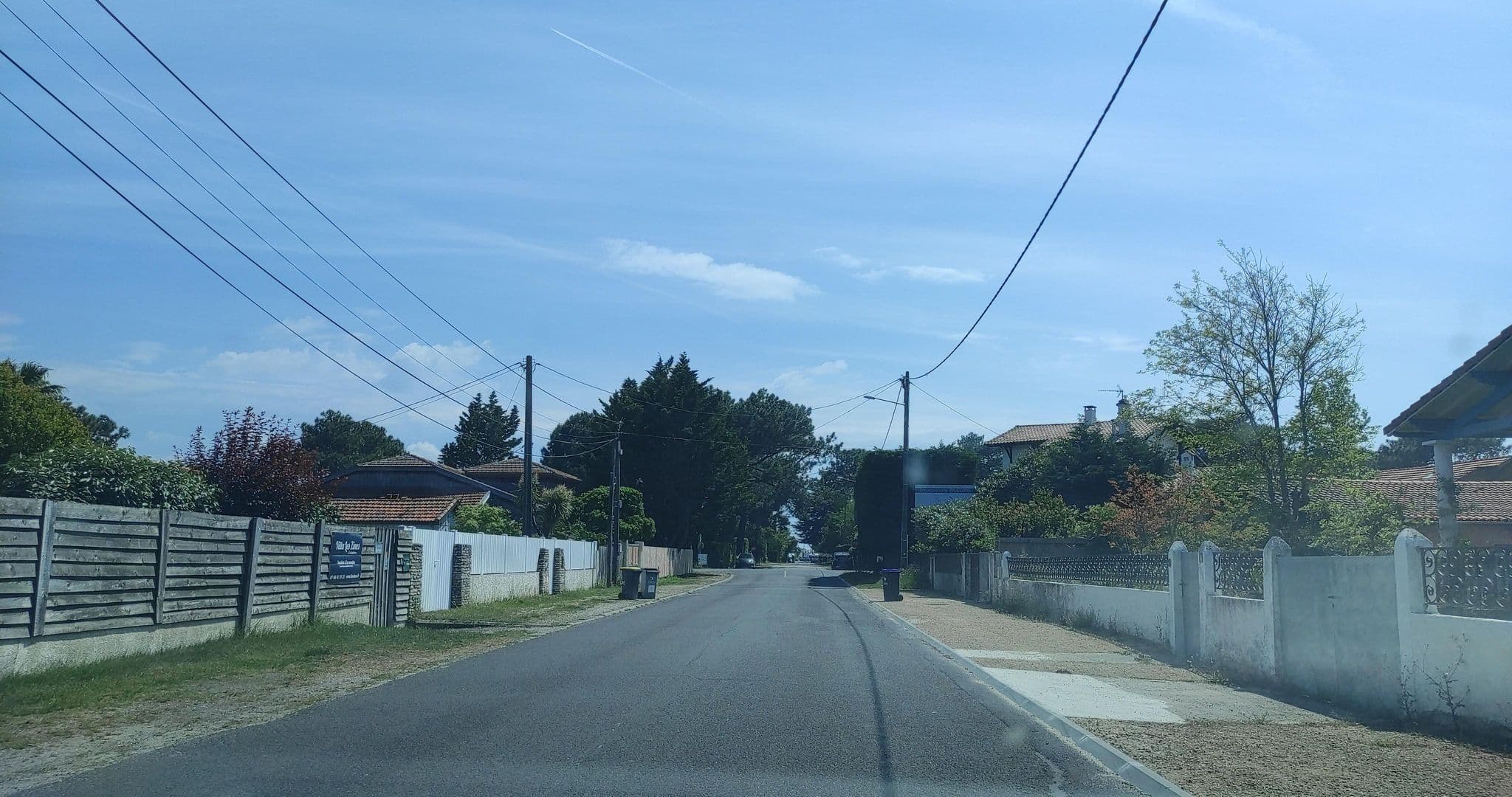Street view near Villa Les Zines, Arcachon — © yod4z (CC BY-SA · Mapillary)