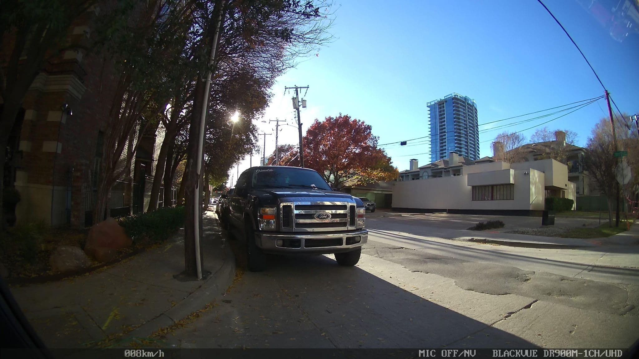 Street view near Maple Terrace Apartments, Dallas — © piligab (CC BY-SA · Mapillary)