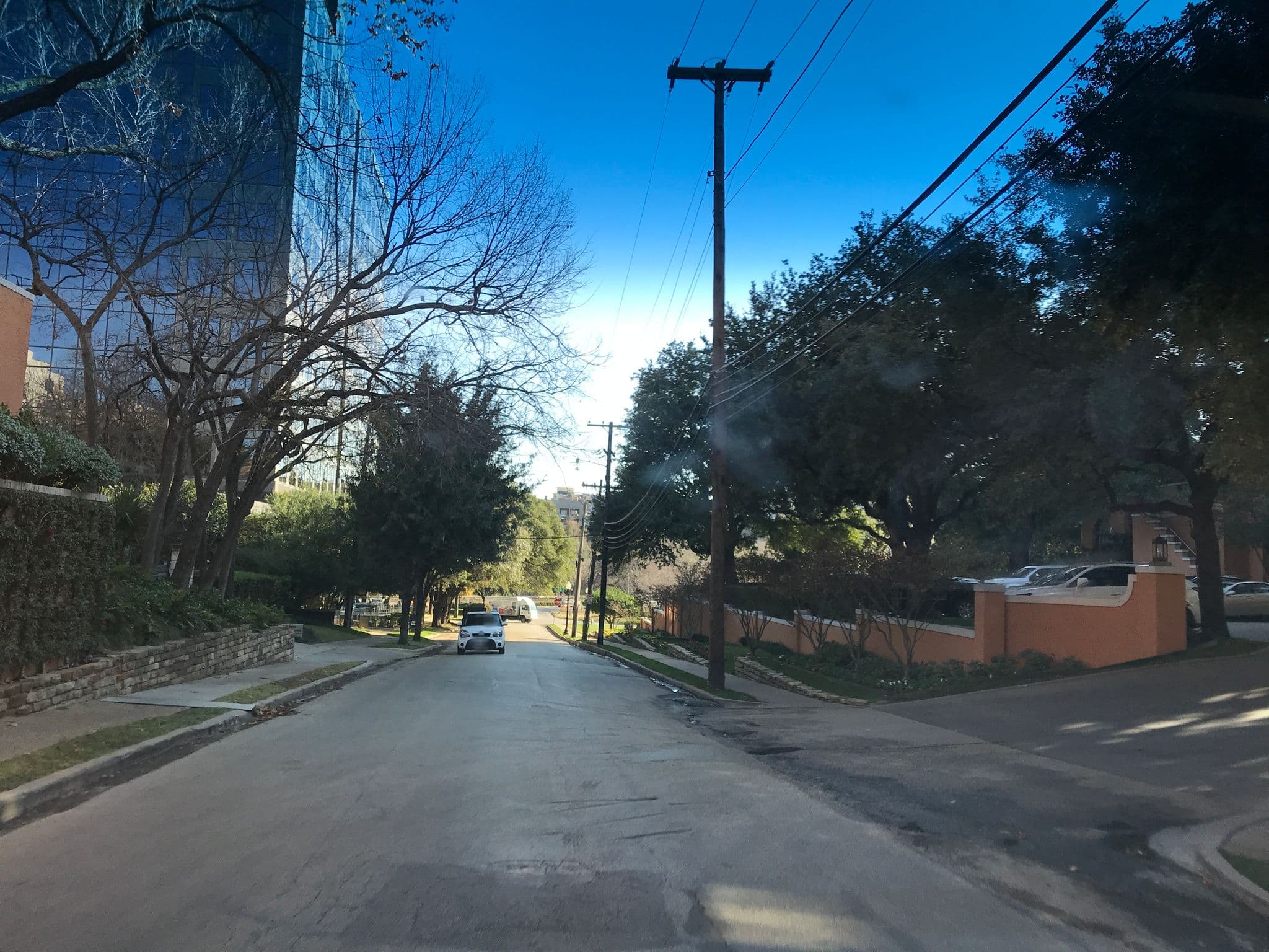 Street view near Hospitality Suite At Mansion At Turtle Creek, Dallas — © yardcheese (CC BY-SA · Mapillary)
