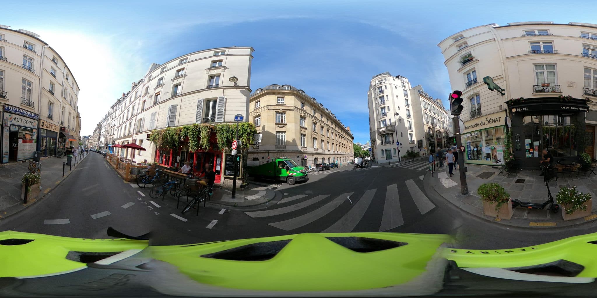 Street view near Fontaines du Luxembourg, Paris 05 Panthéon — © Stefdegreef (CC BY-SA · Mapillary)
