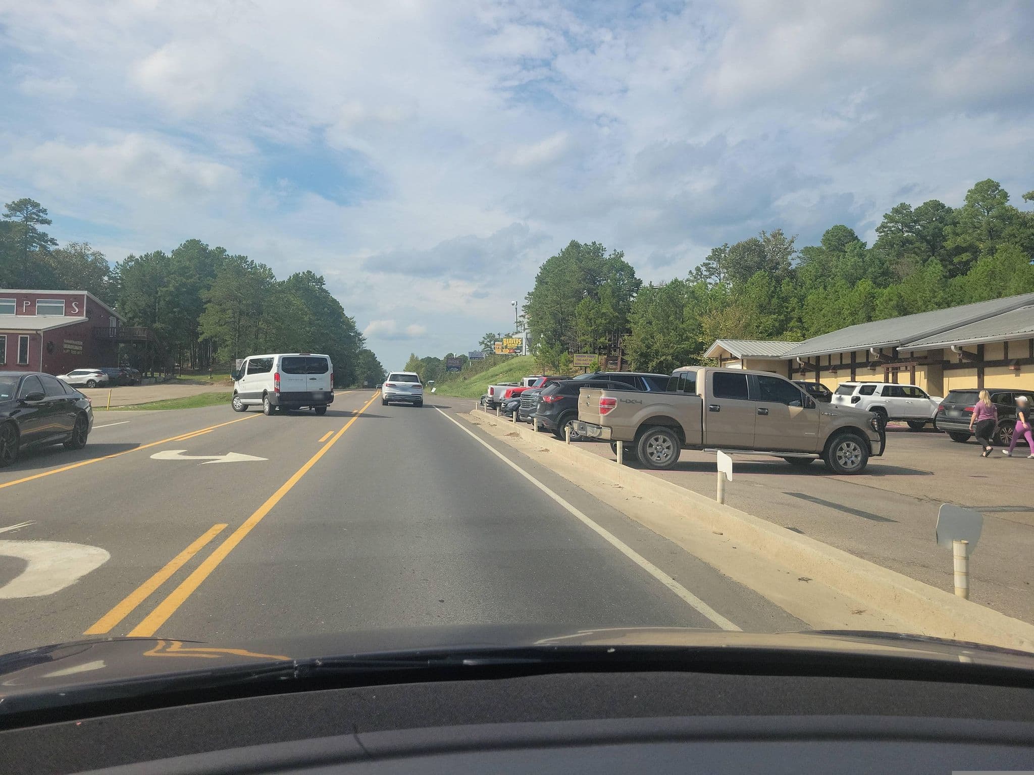 Street view near Hidden Creek Beavers Bend Creative Escapes, Broken Bow — © Montrose_Lyle (CC BY-SA · Mapillary)
