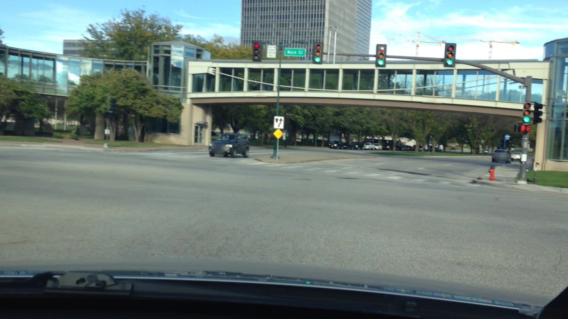 Street view near Wyndham Hotels & Resorts, Kansas City — © lvl5 (CC BY-SA · Mapillary)