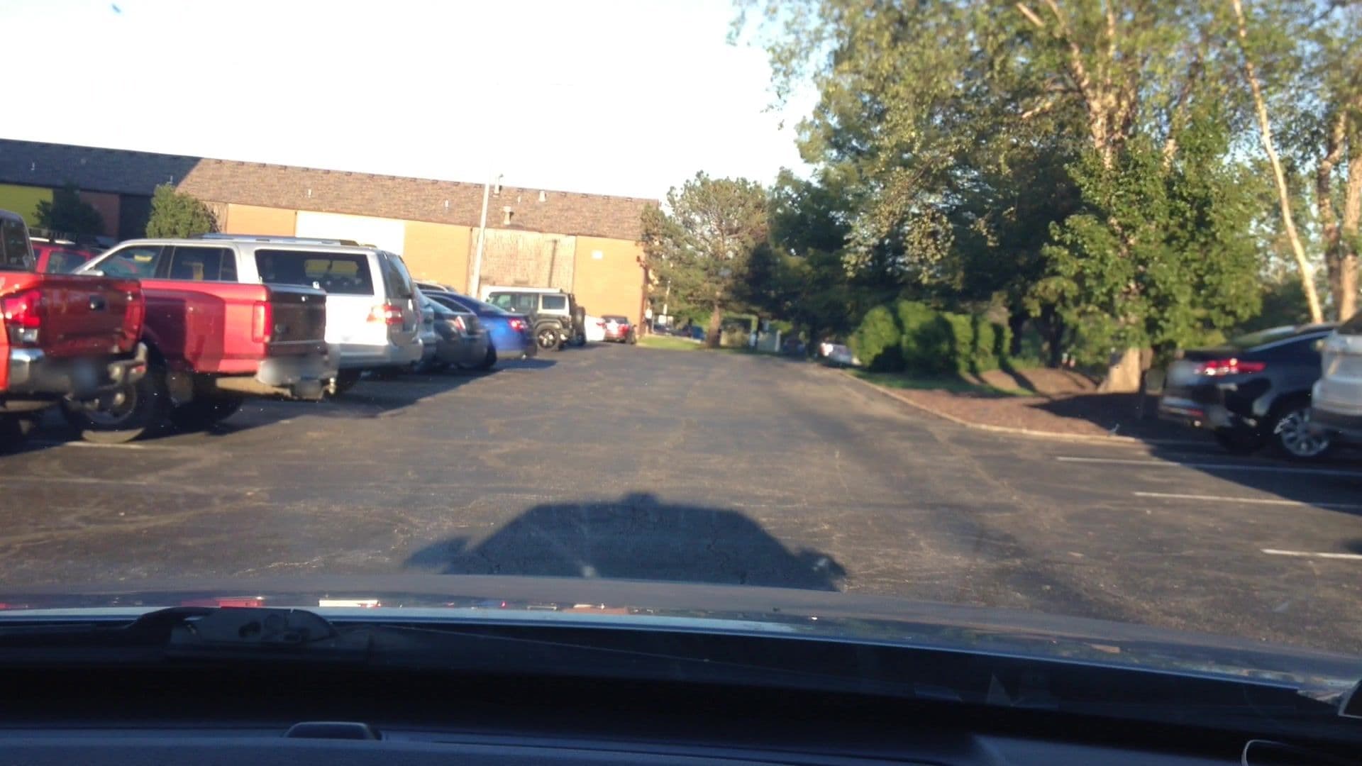 Street view near Sheraton, Weatherby Lake — © lvl5 (CC BY-SA · Mapillary)