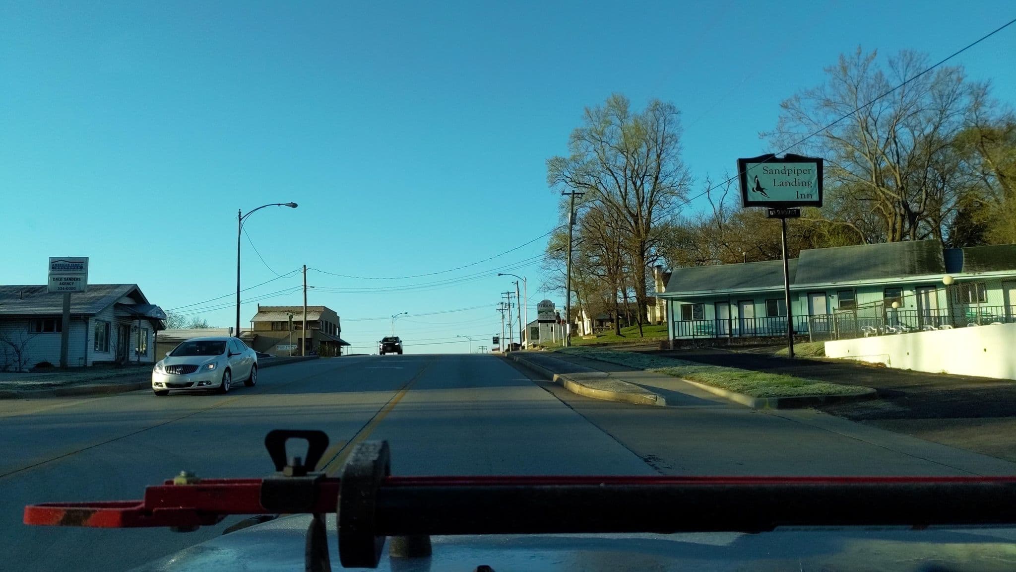 Street view near The Huff House, Branson — © jasonwi (CC BY-SA · Mapillary)