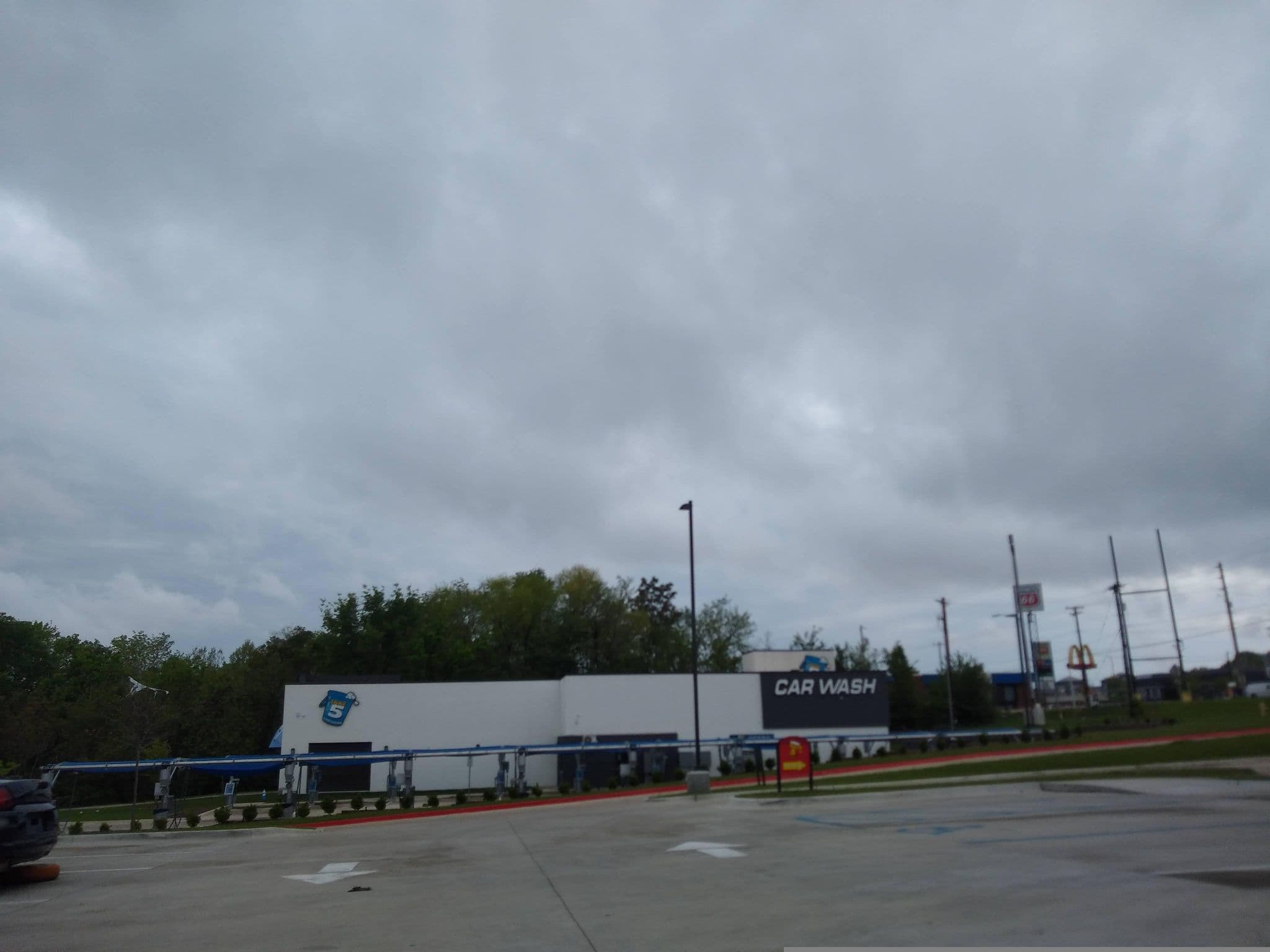 Street view near Econo Lodge West, Springfield — © kyletrent-png (CC BY-SA · Mapillary)