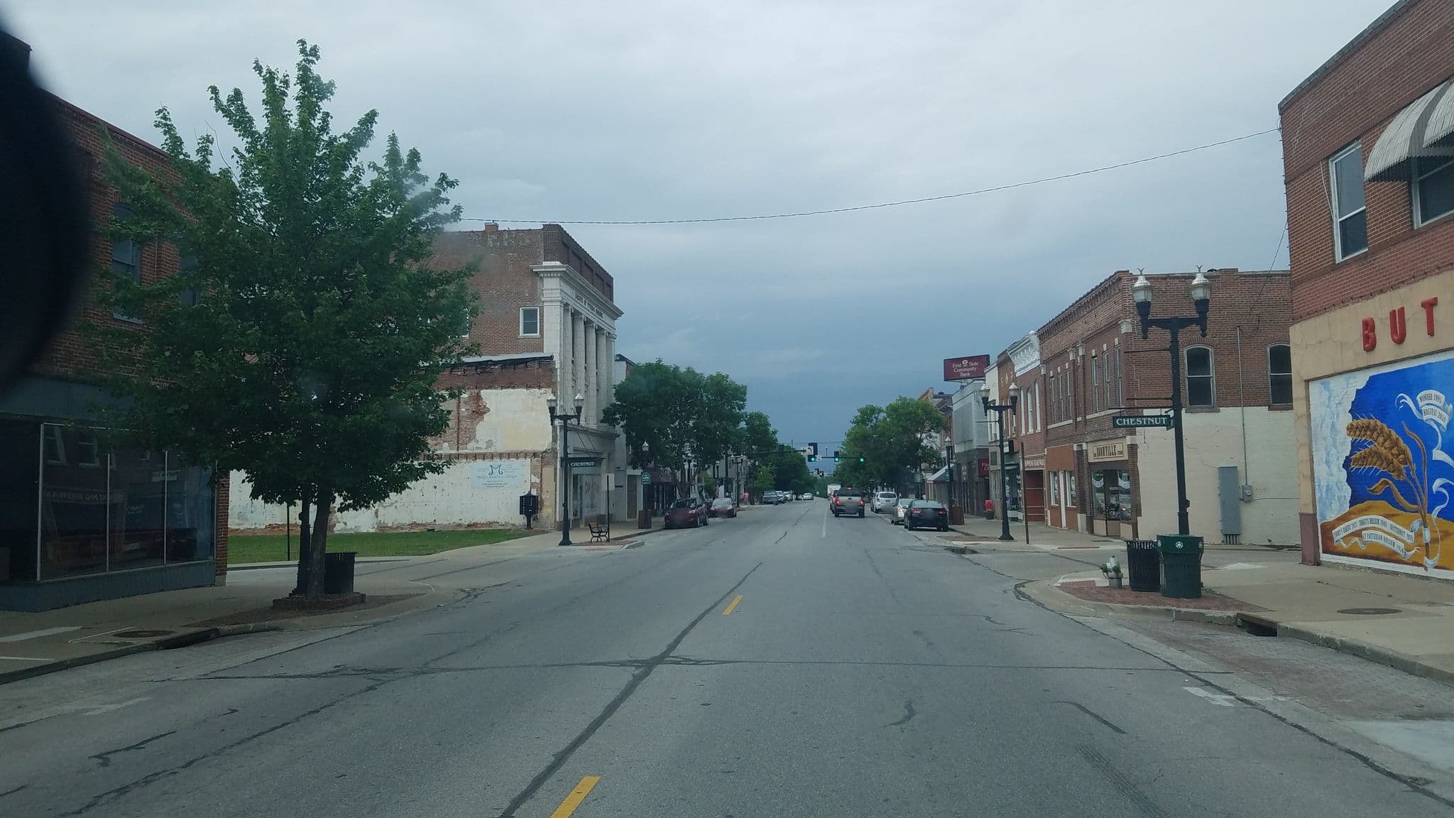 Street view near Oddfellow Lodge, Boonville — © jbthemilker (CC BY-SA · Mapillary)