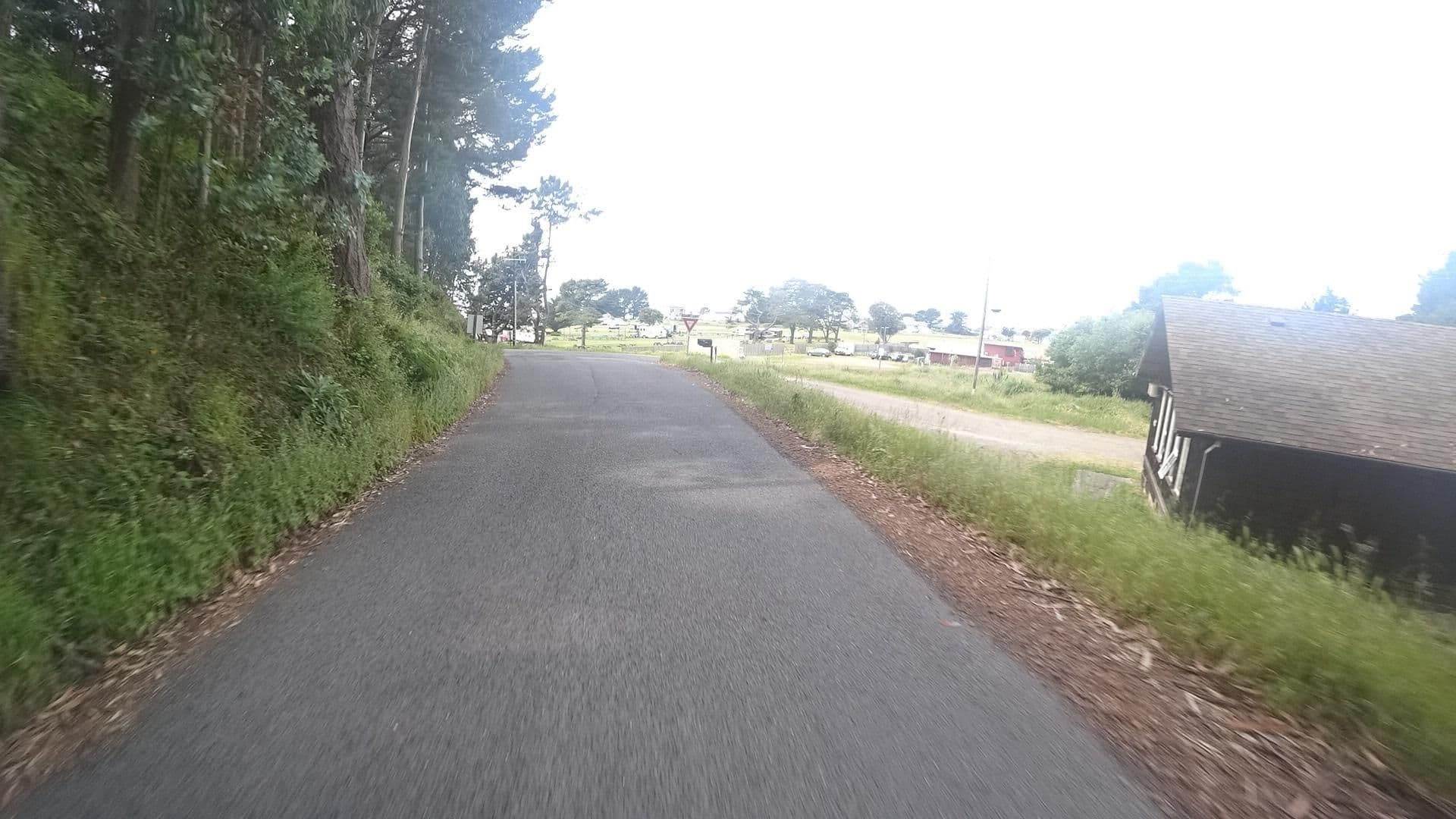 Street view near Beachcomber Inn, Redway — © marker_geo (CC BY-SA · Mapillary)