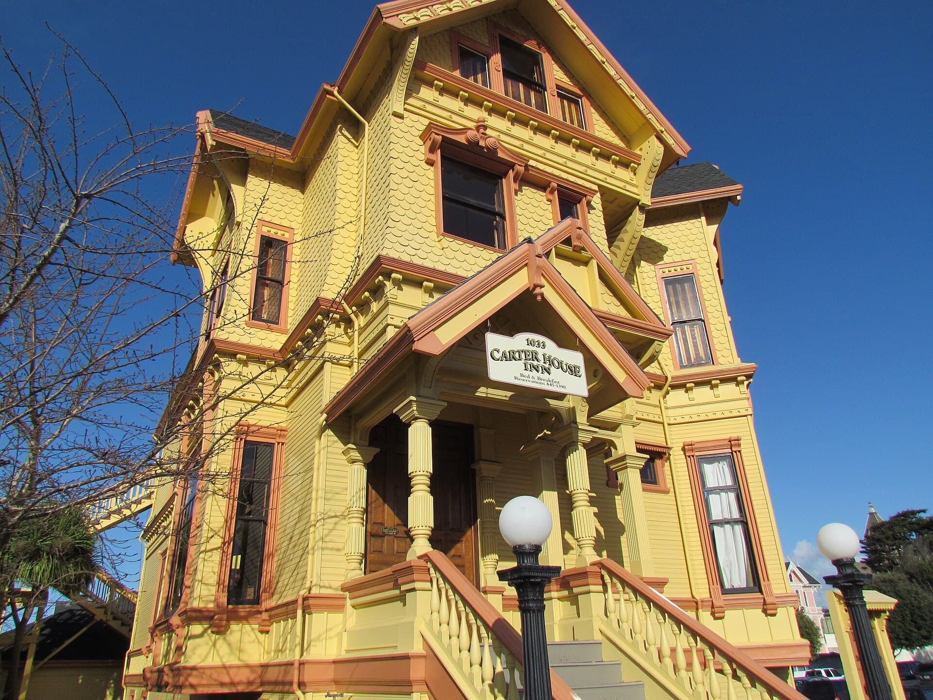 Carter House Inn (via Wikimedia Commons, Public domain)